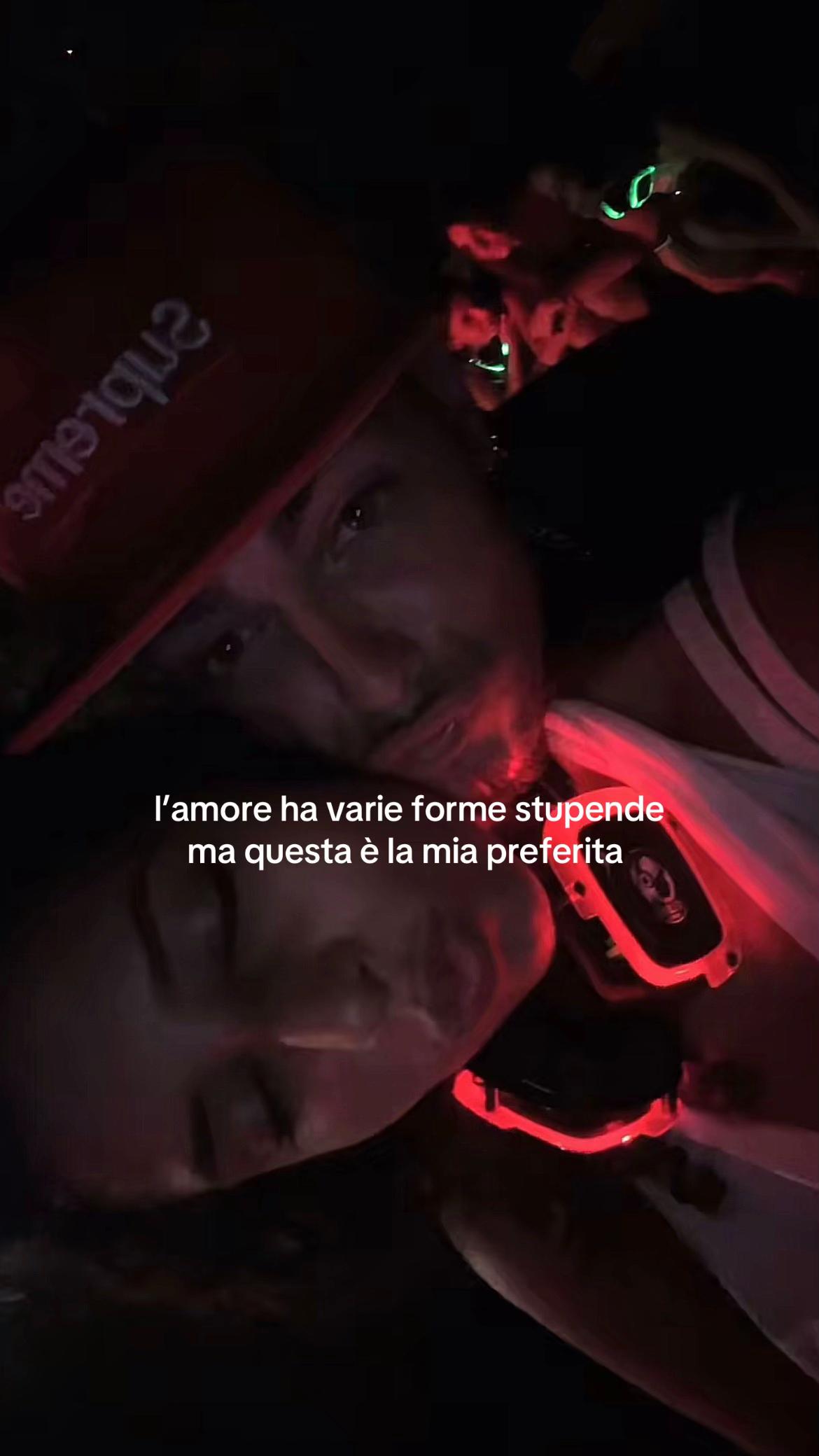 @chi&agrave;💗🦇📀🍷&clubs;️