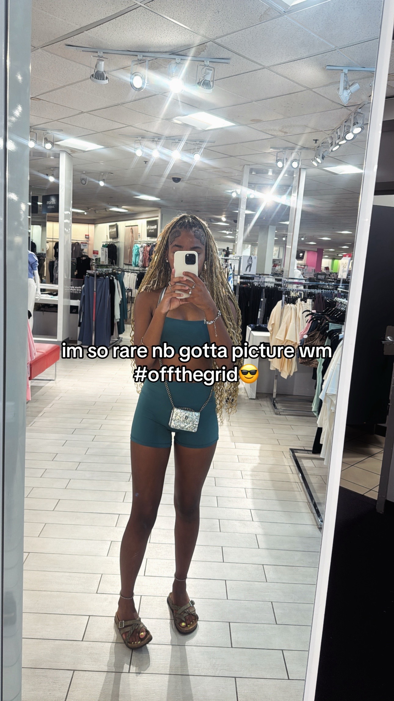 @diorsolee🎀