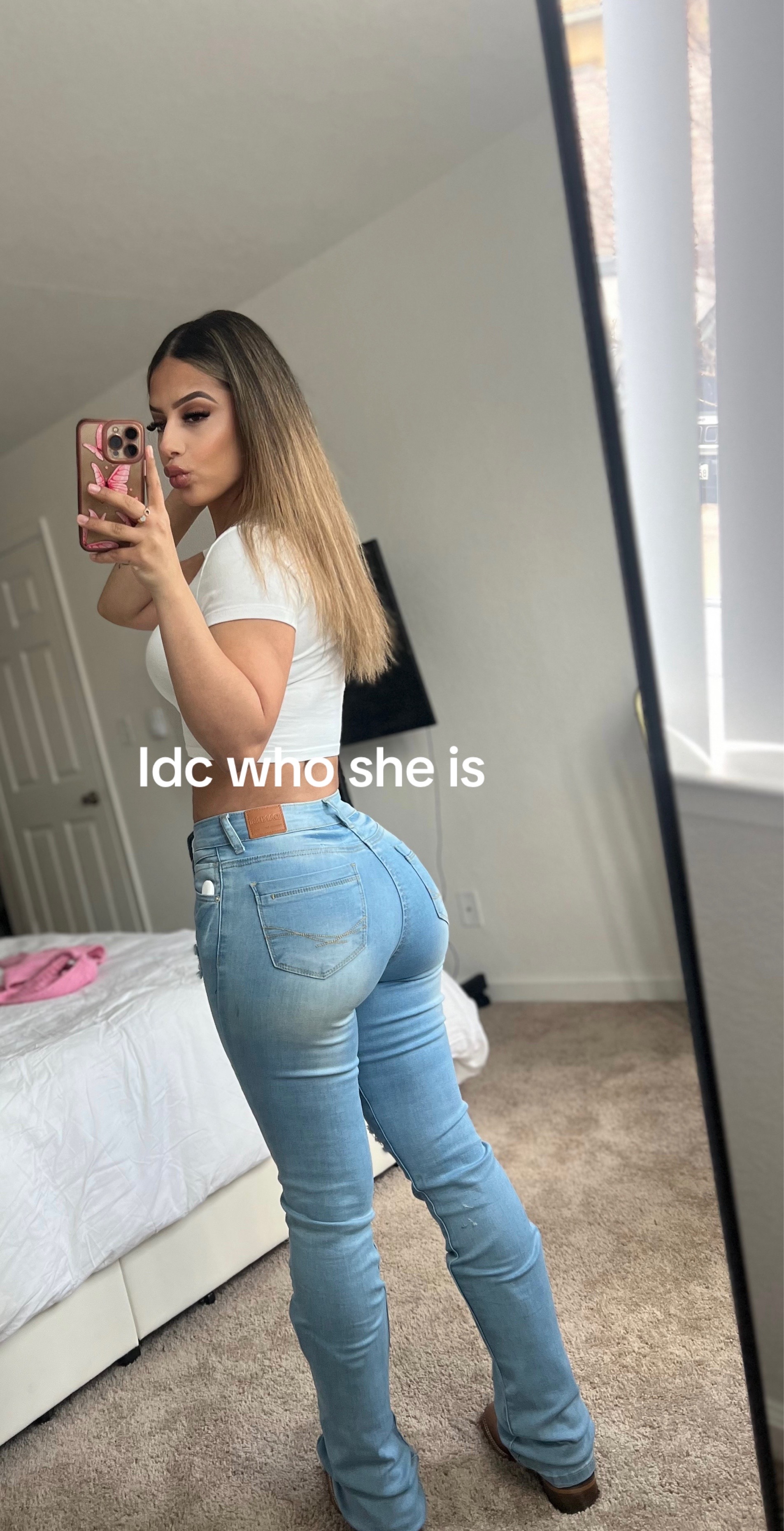 @Melymel96