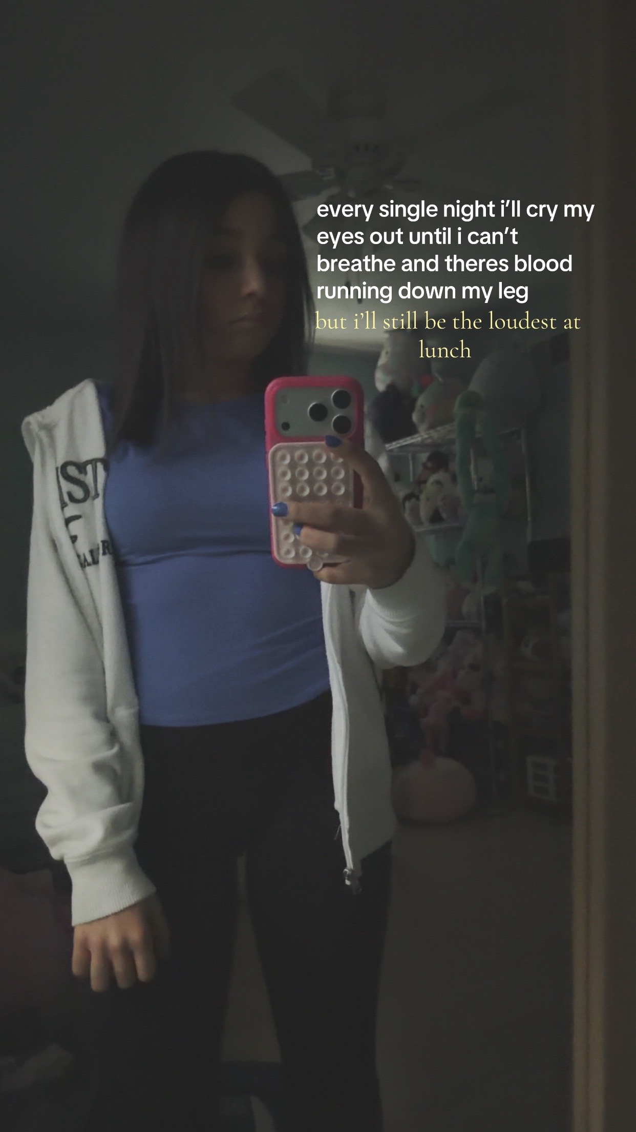 @⃟