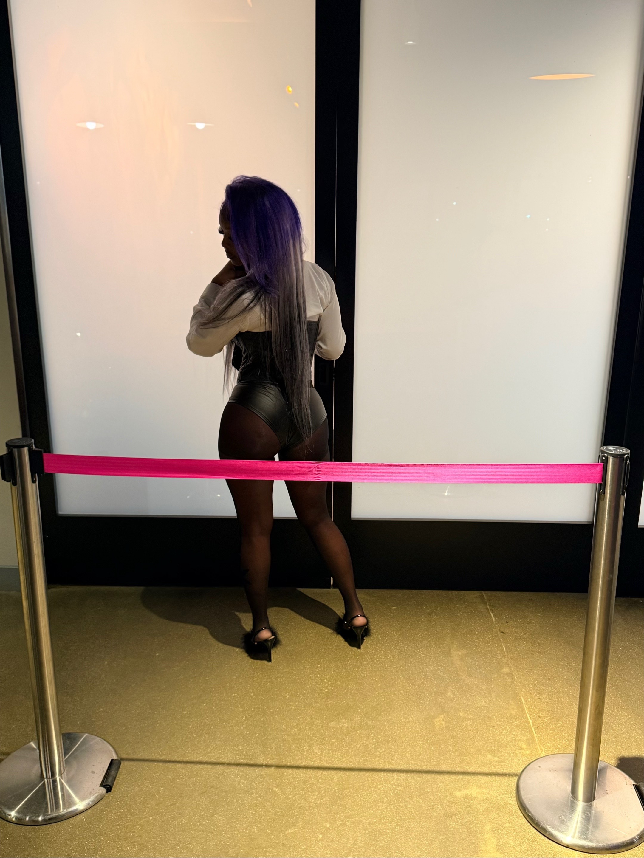 @Lavish legacyy
