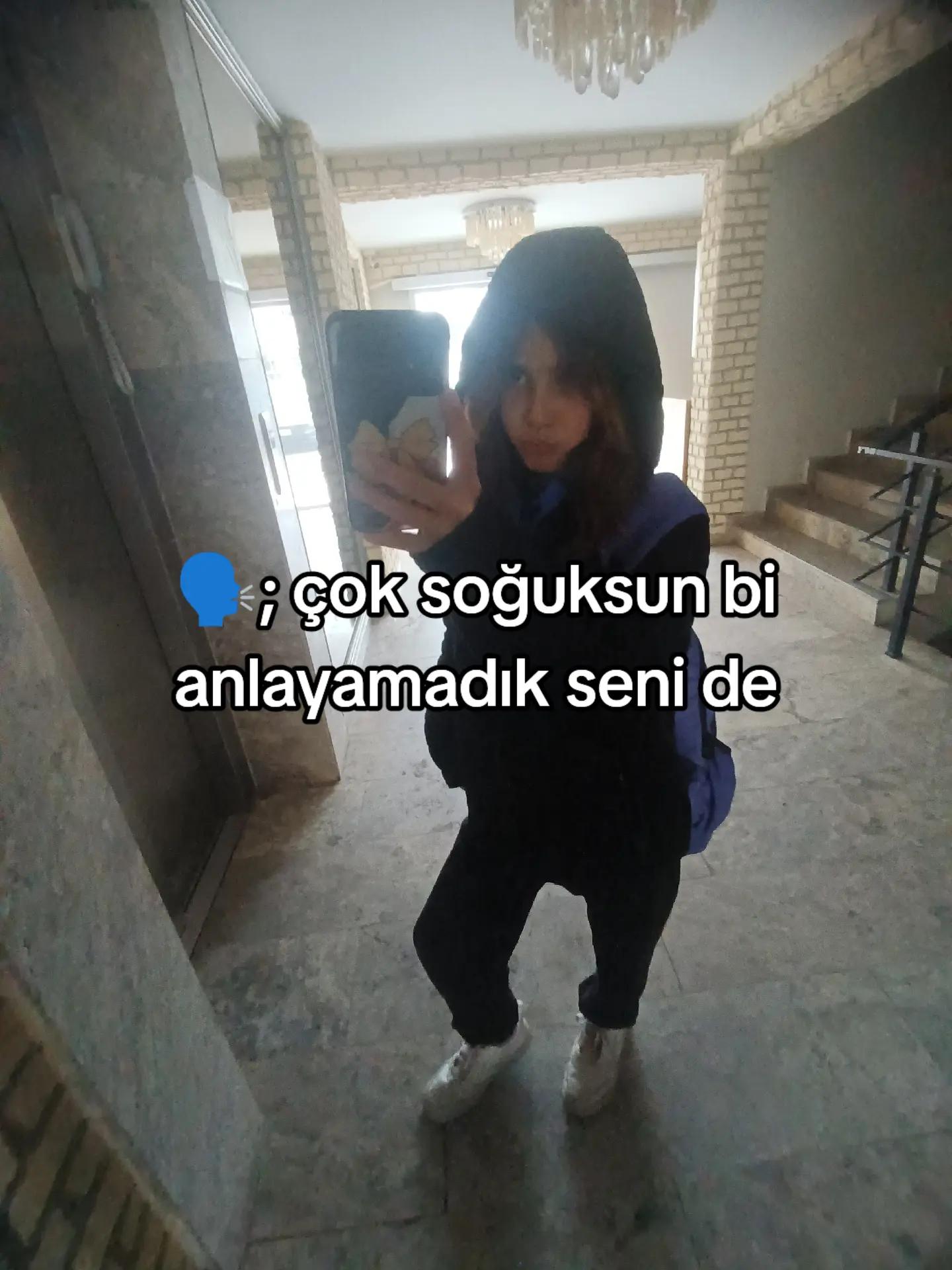 @Minayimm
