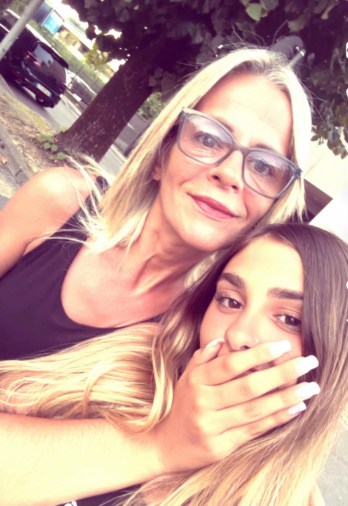 @gloriaesposito50