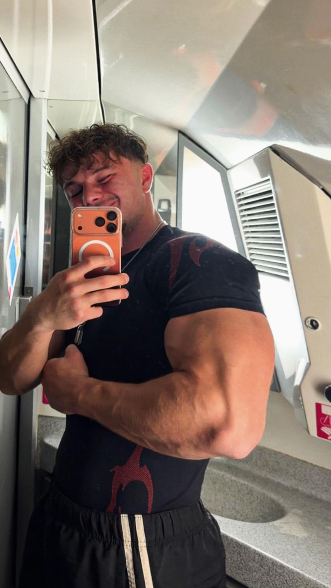 @QTR_Fit
