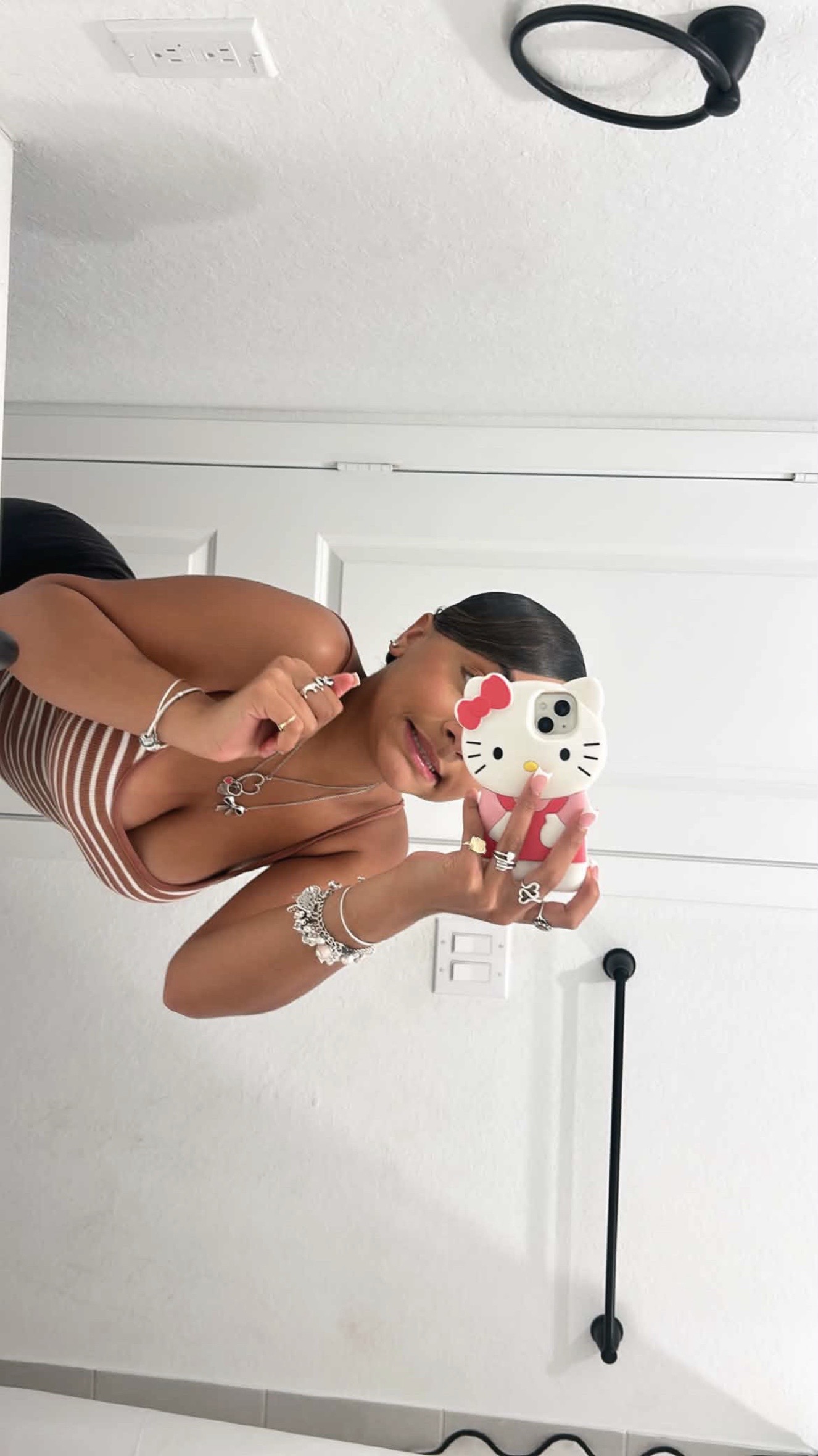 @mya