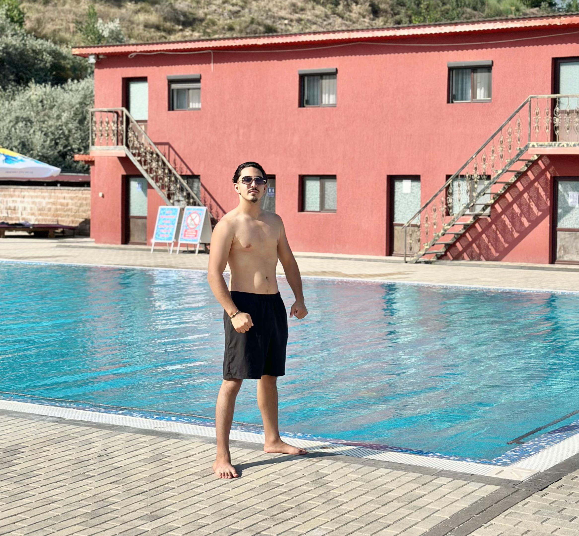 @🇦🇱𝐀𝐠𝐫𝐞𝐬𝐢𝐯𝐮_𝟕𝟕🇦🇱