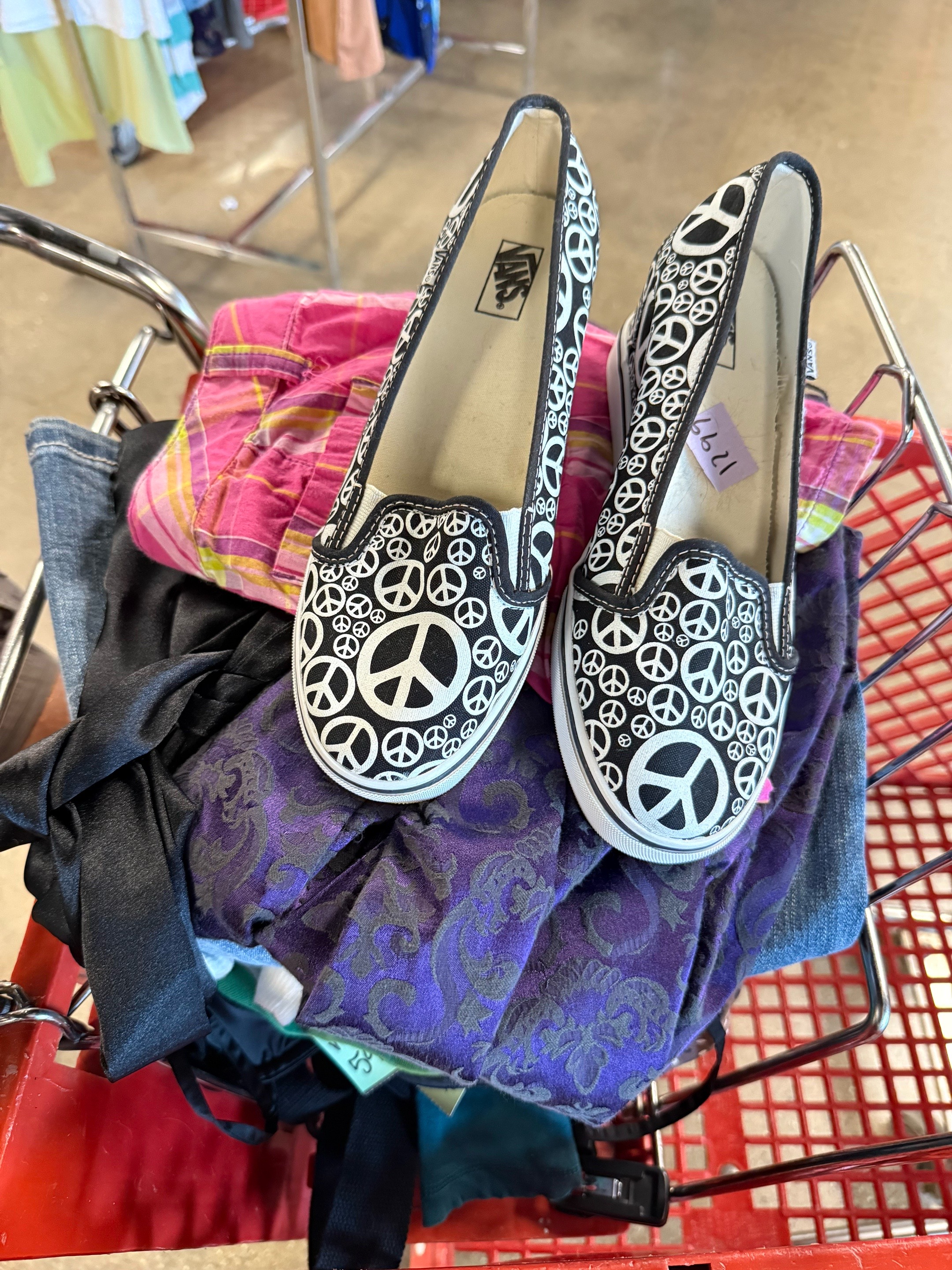 @ghoulthrifts
