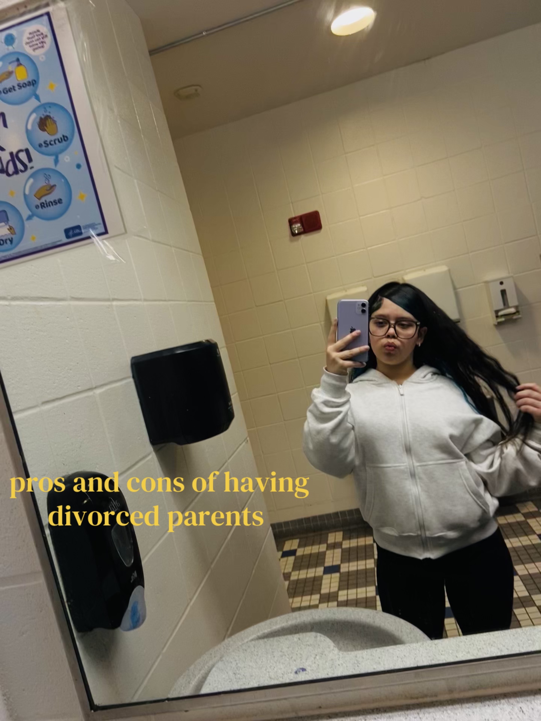 @~~