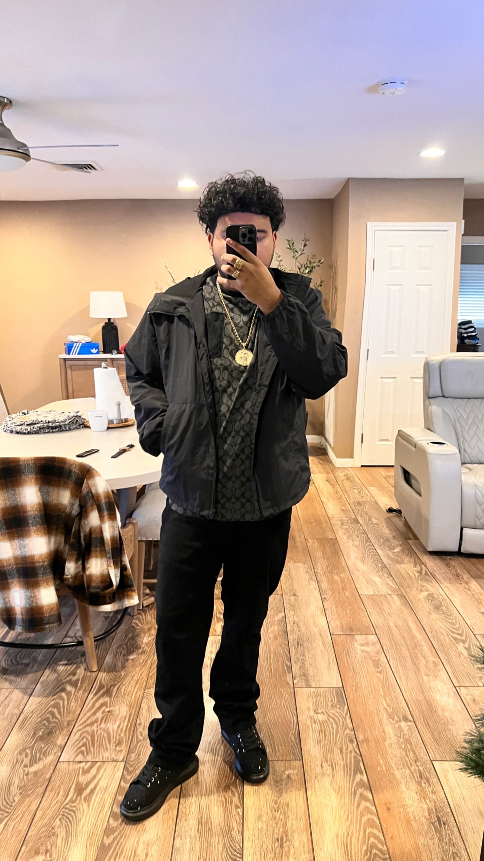 @$