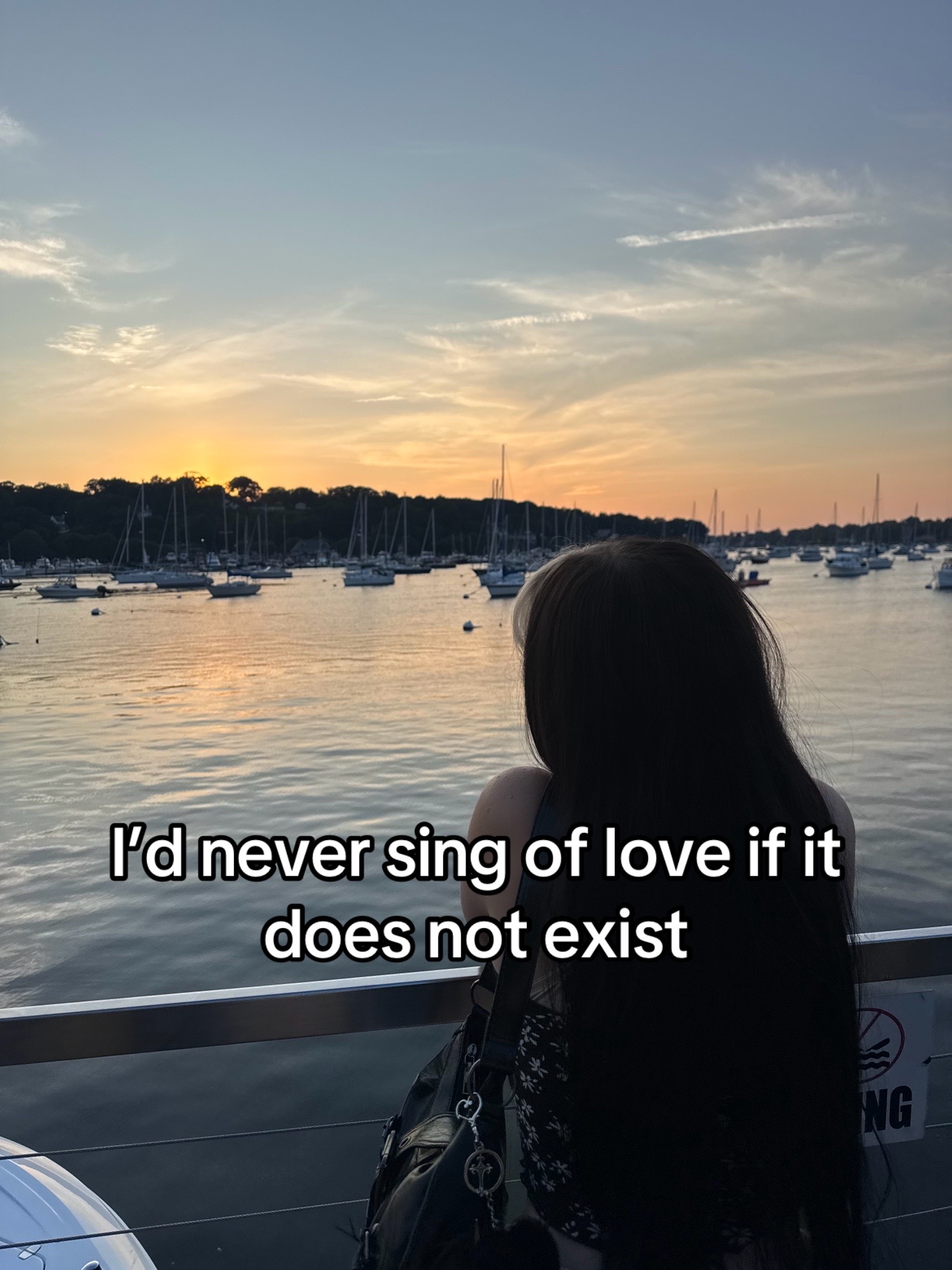 @earthto_emmiee