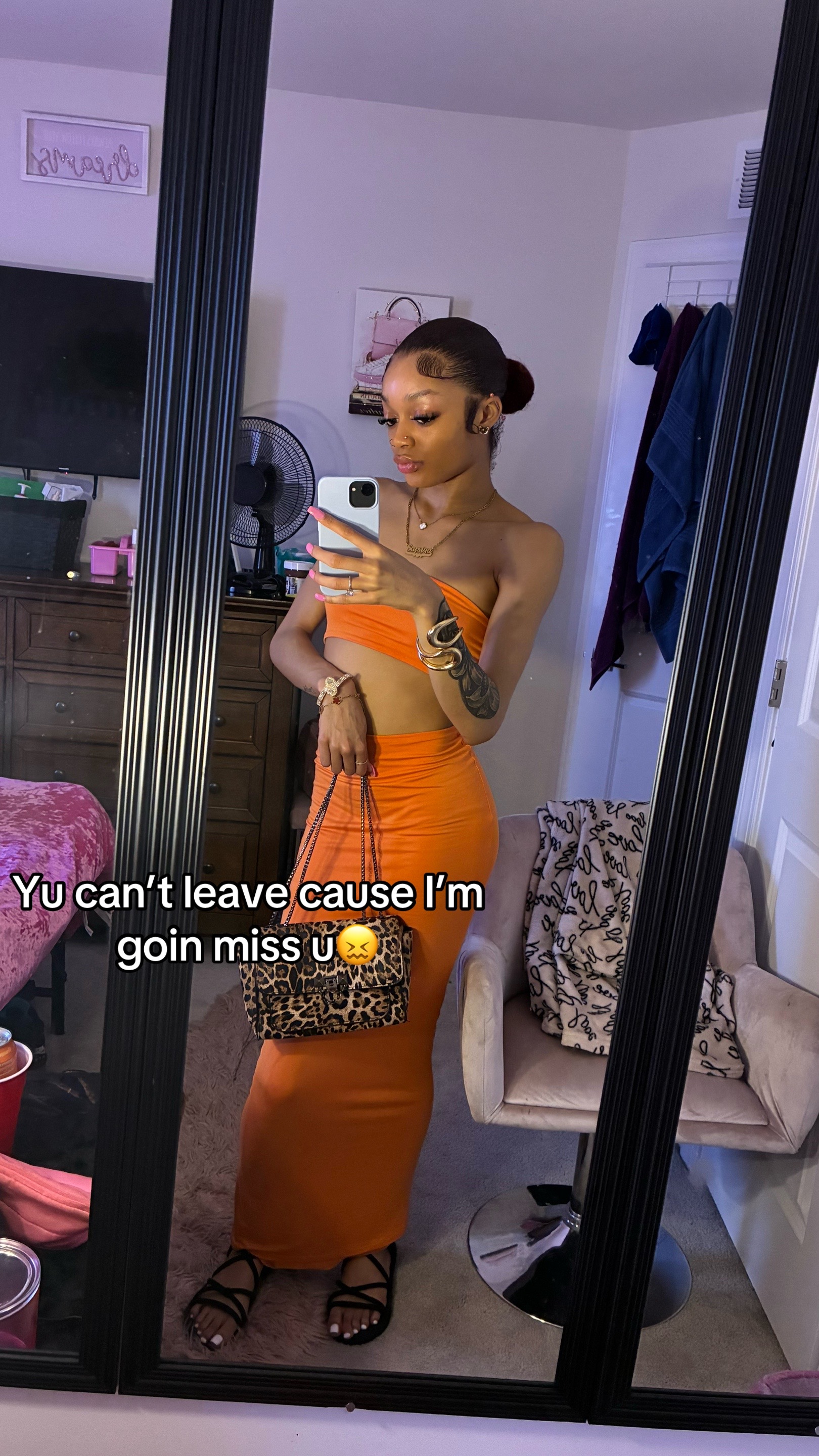 @PrettyyGangstaa🎀