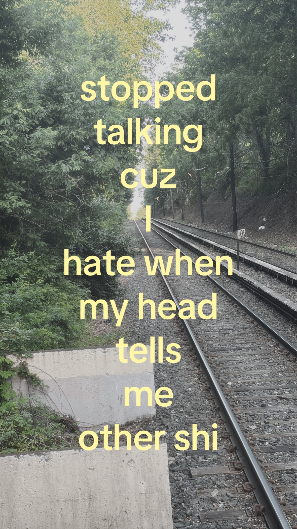 @⃟