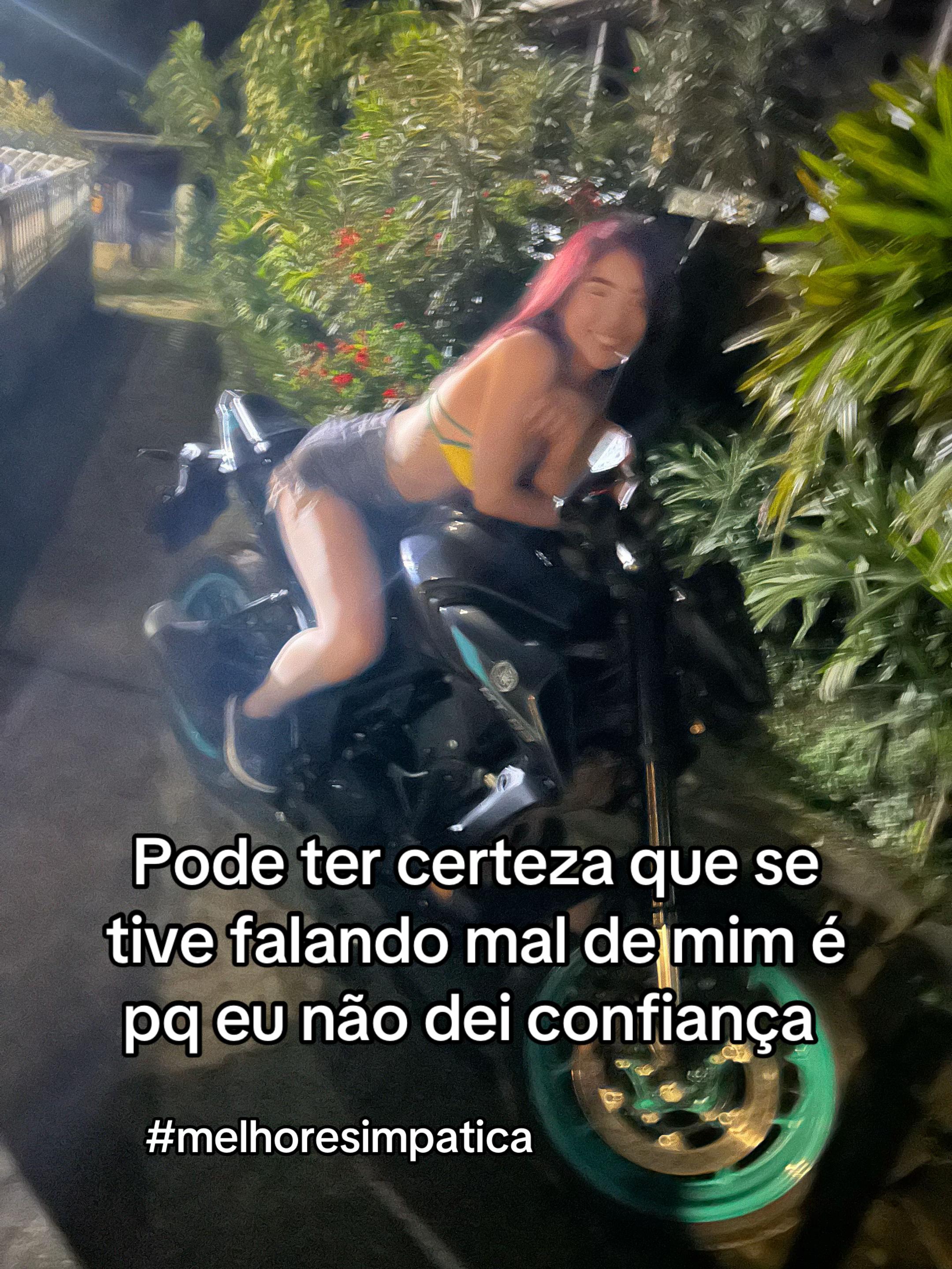 @Bz