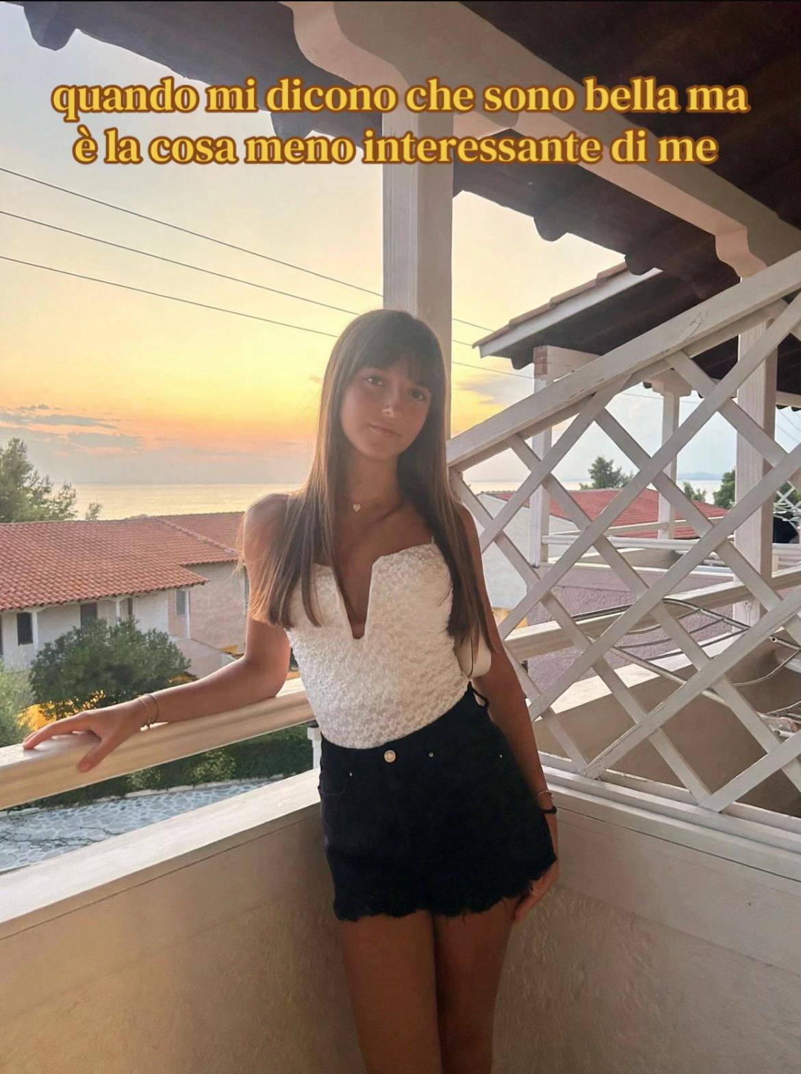 @violaaslibrary