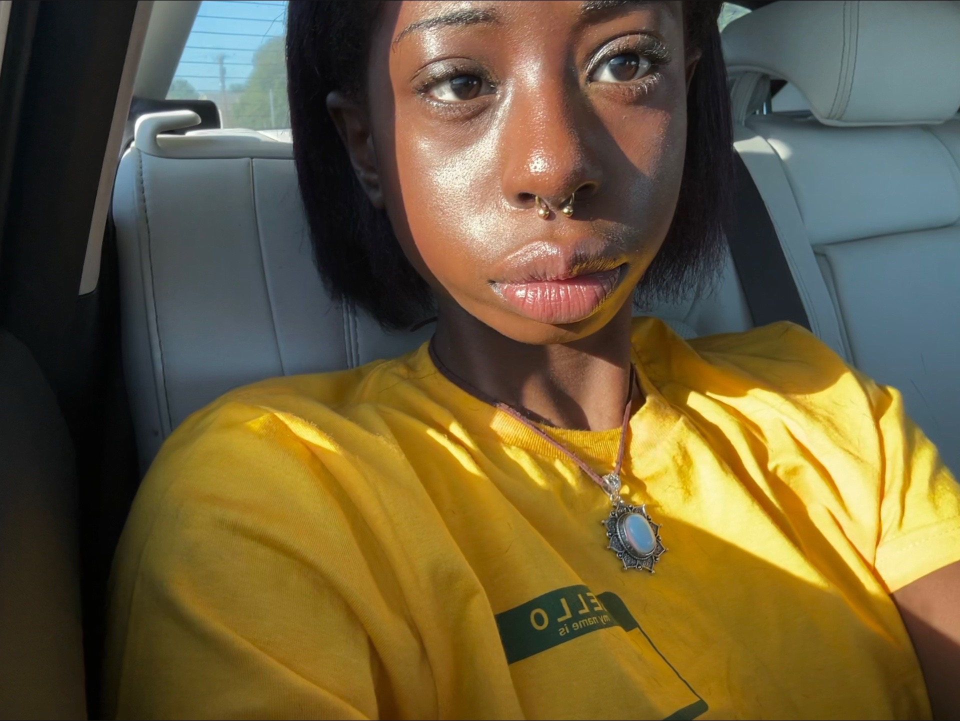 @niya