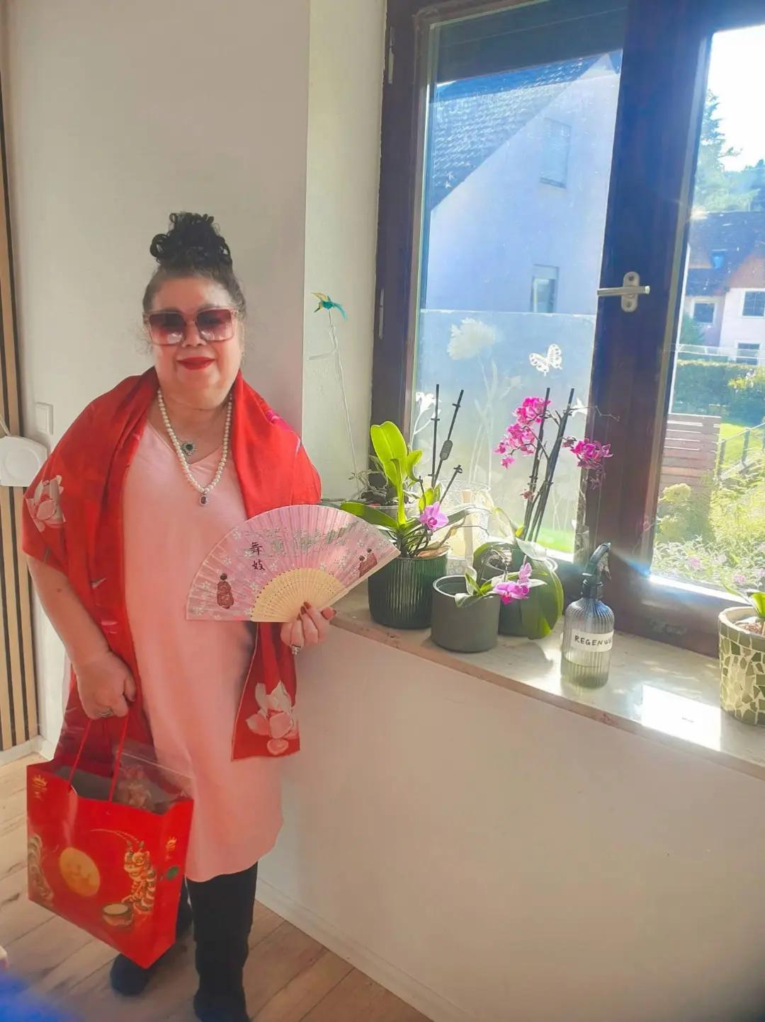 @Bạch yến hoàng