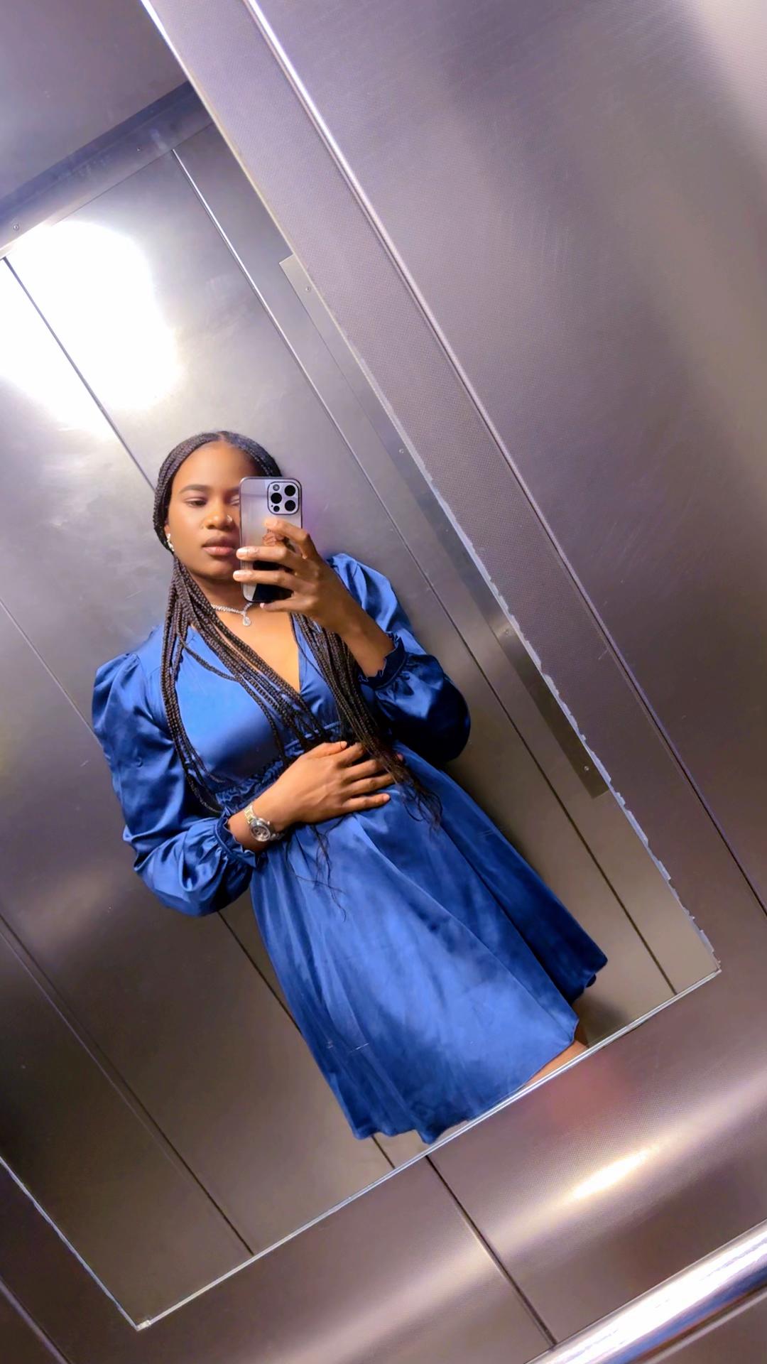 @Elodie🇨🇩❤️🇩🇪