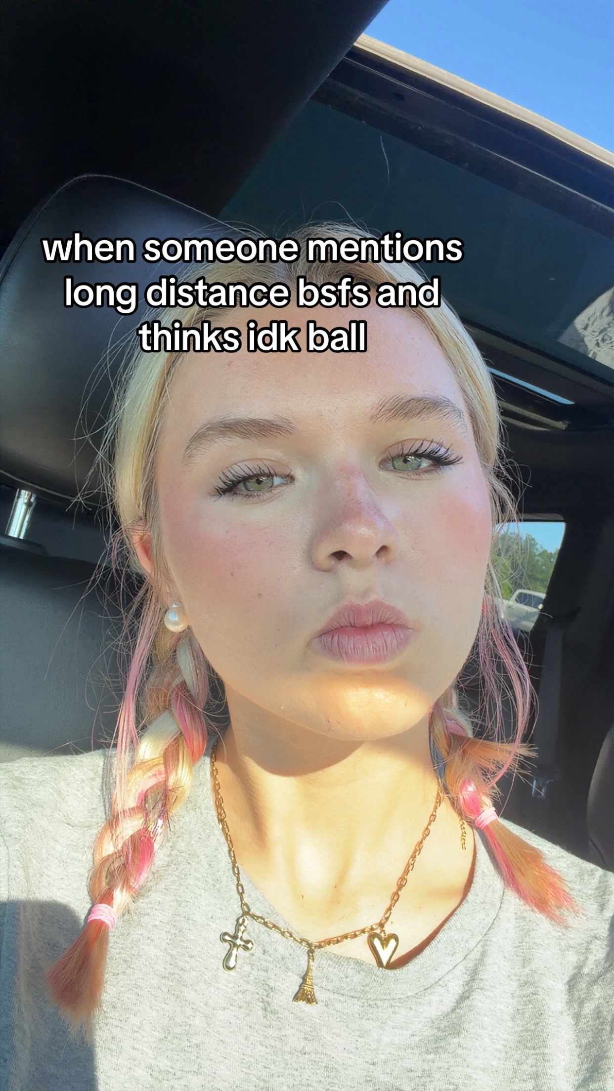 @kateapiller