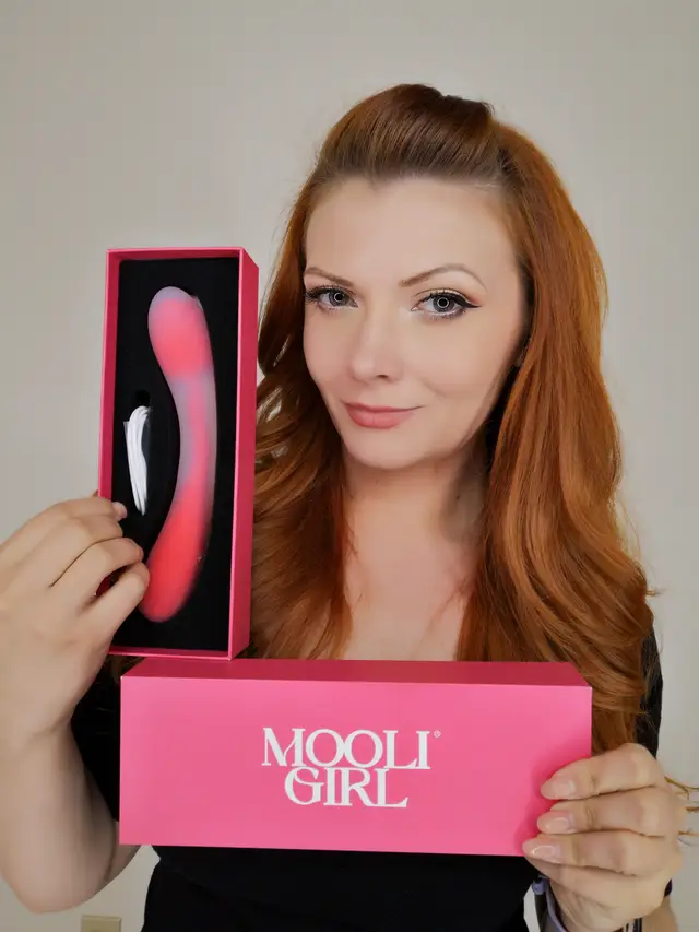 @Scarlett Foxett