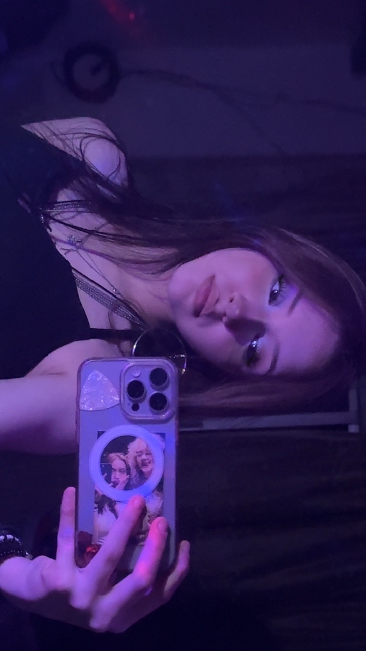 @𝐌𝐚𝐫𝐨:☆