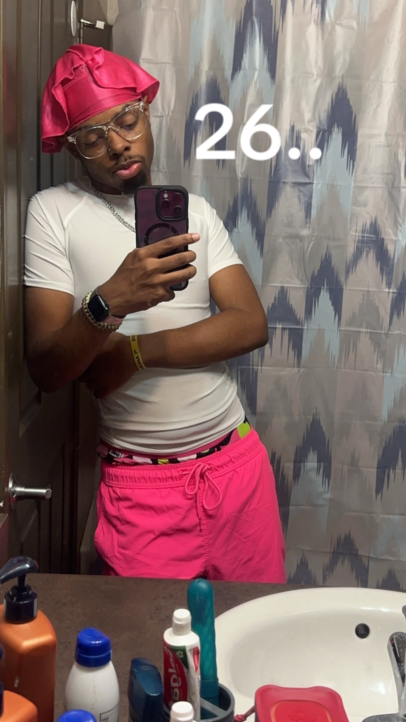 @Prettyboitt💕