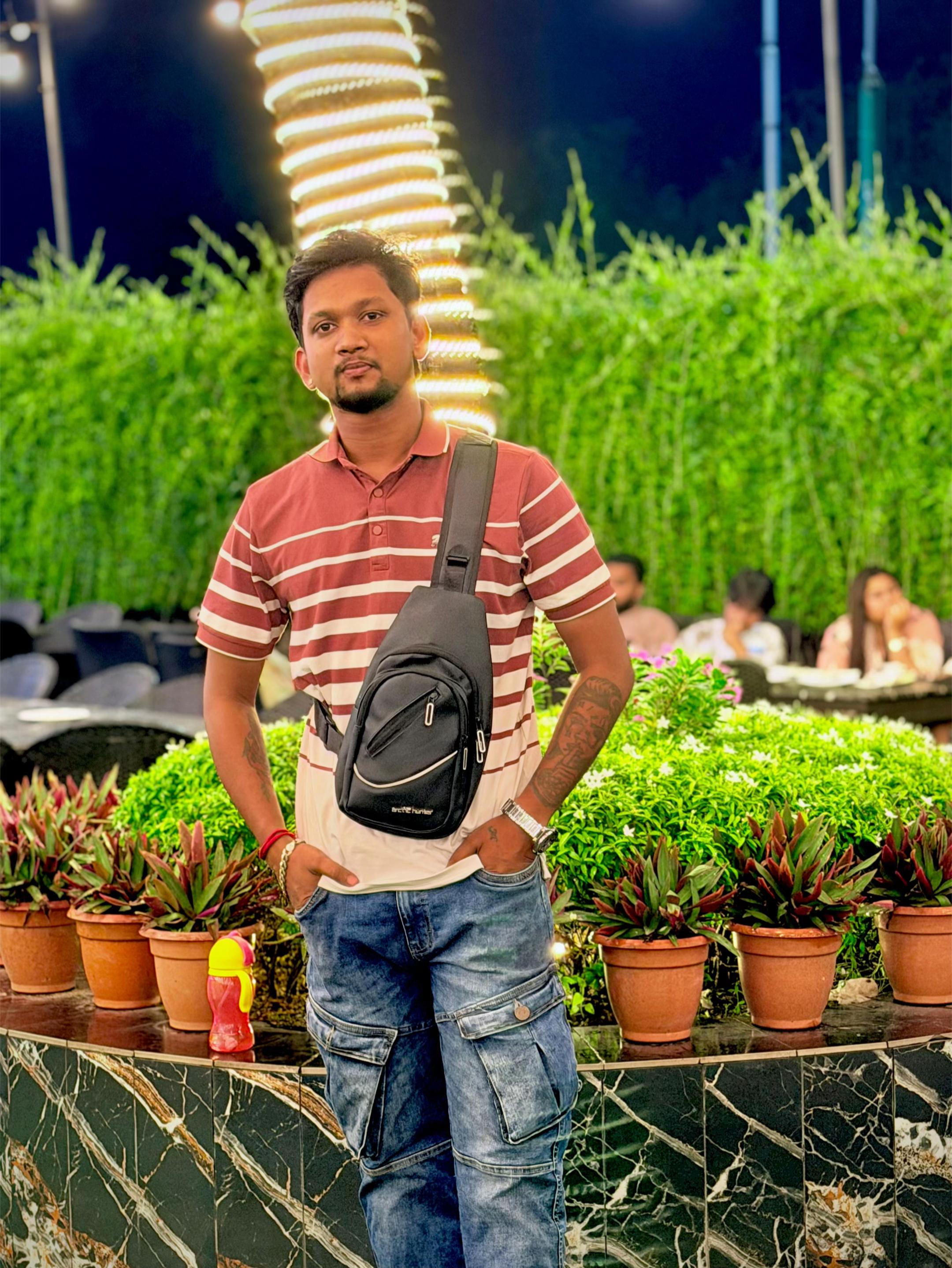 @misho dhar
