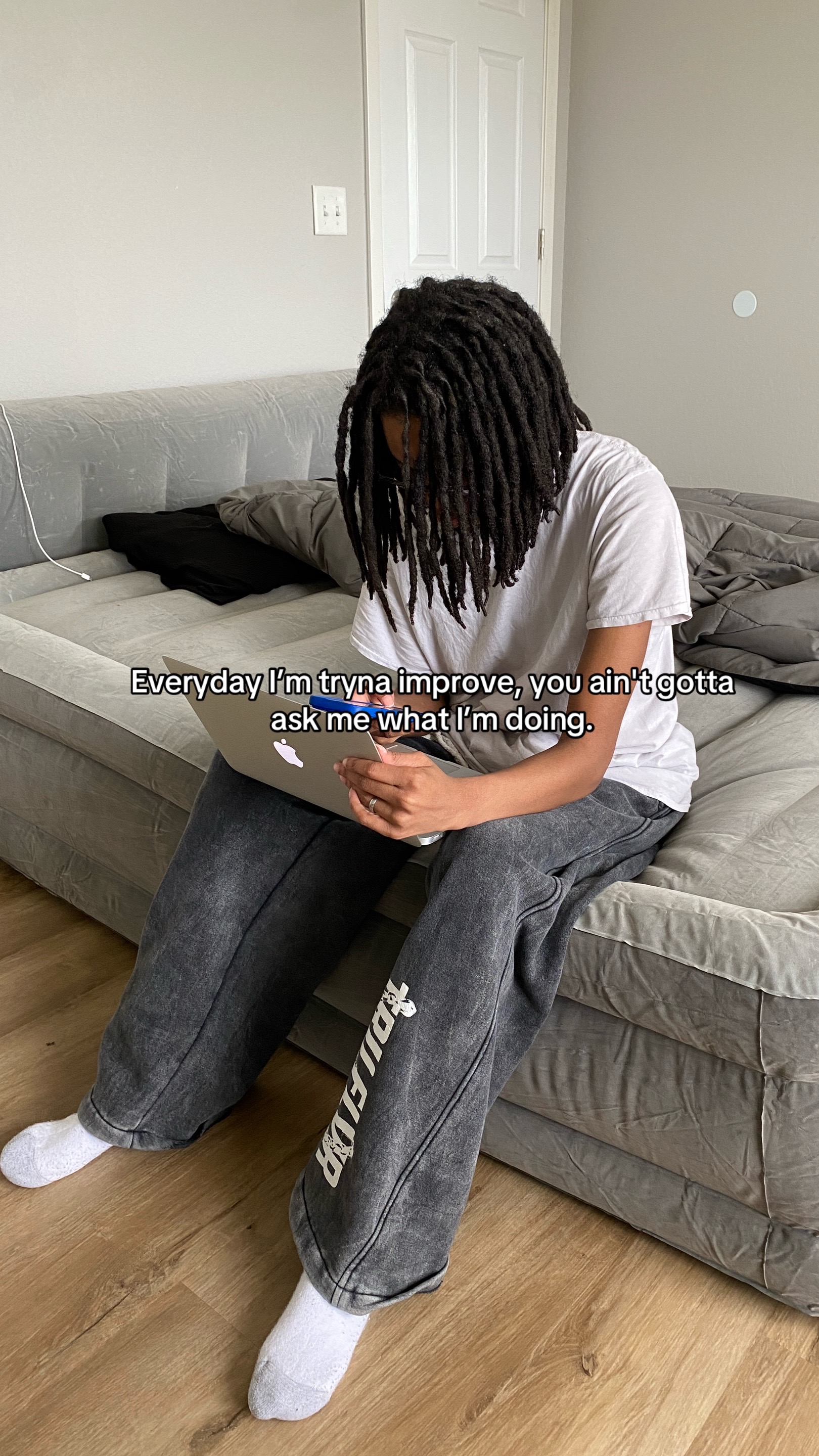 @KT