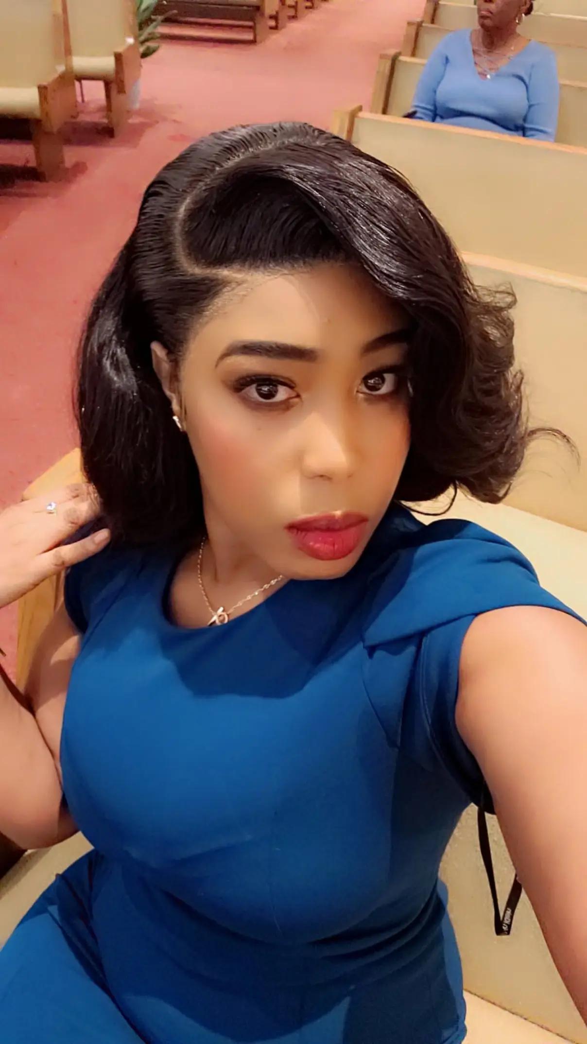 @Bonita Rosa685
