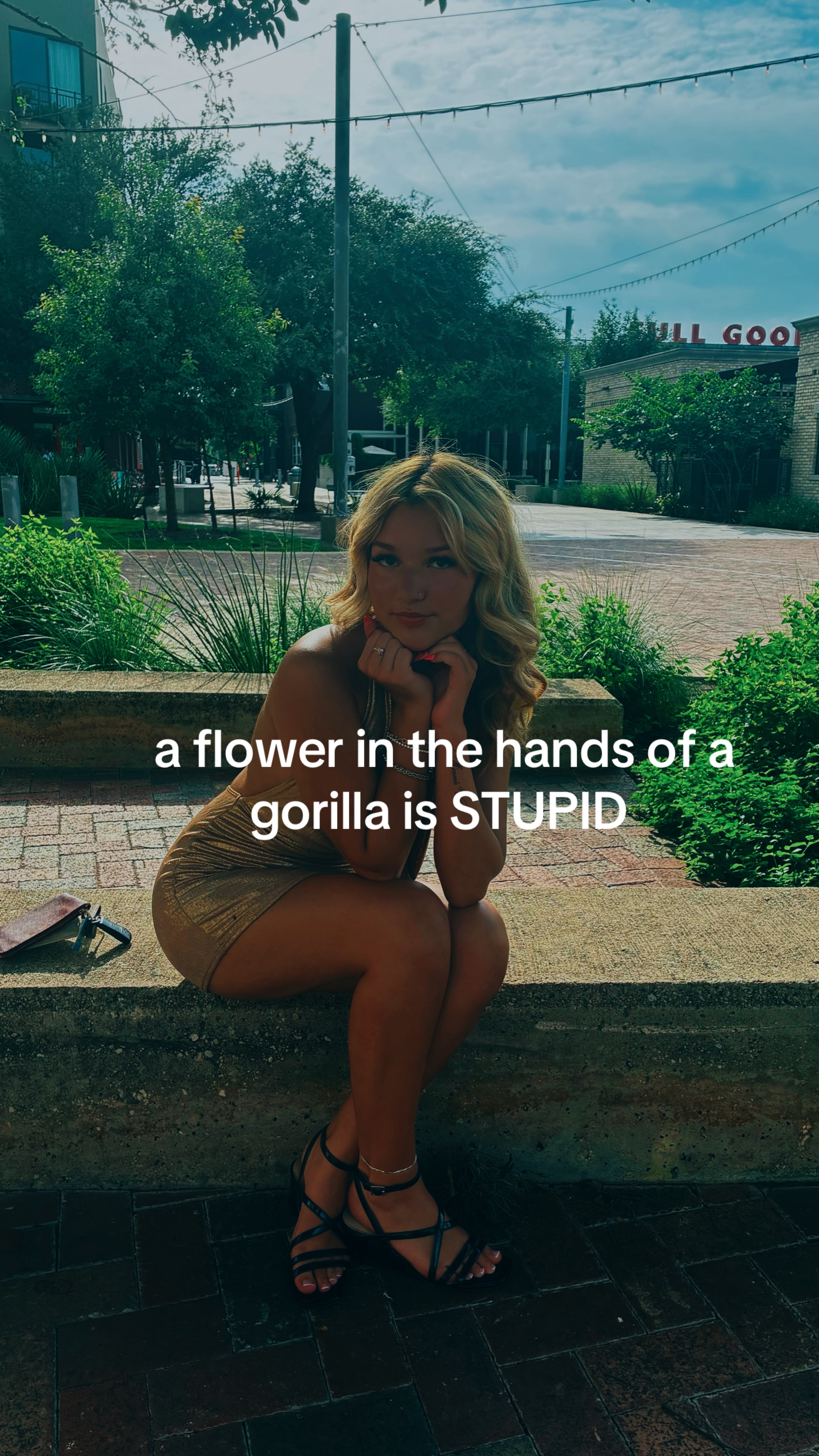 @sariahfuckingflowers
