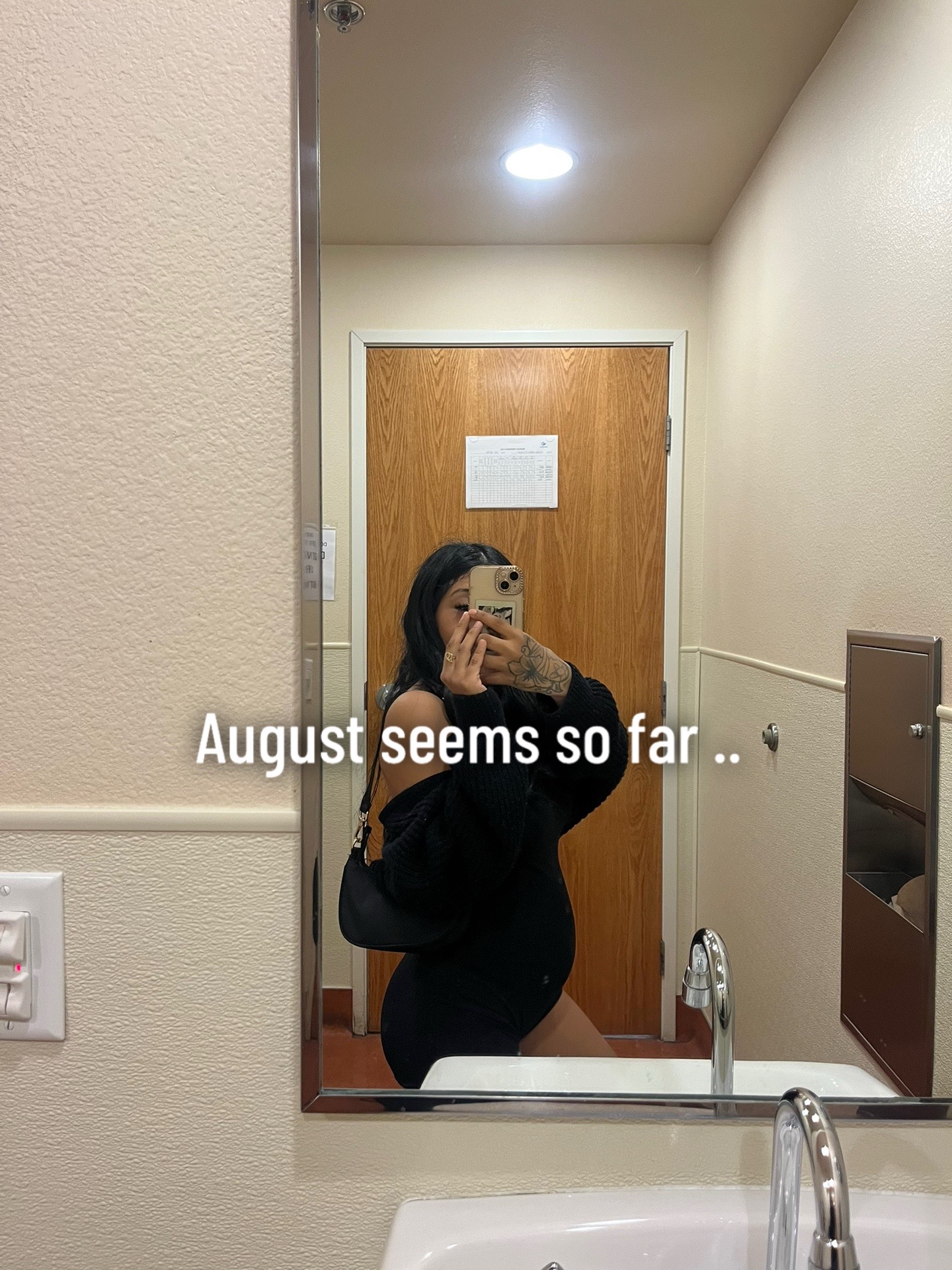 @𝓥ꨄ