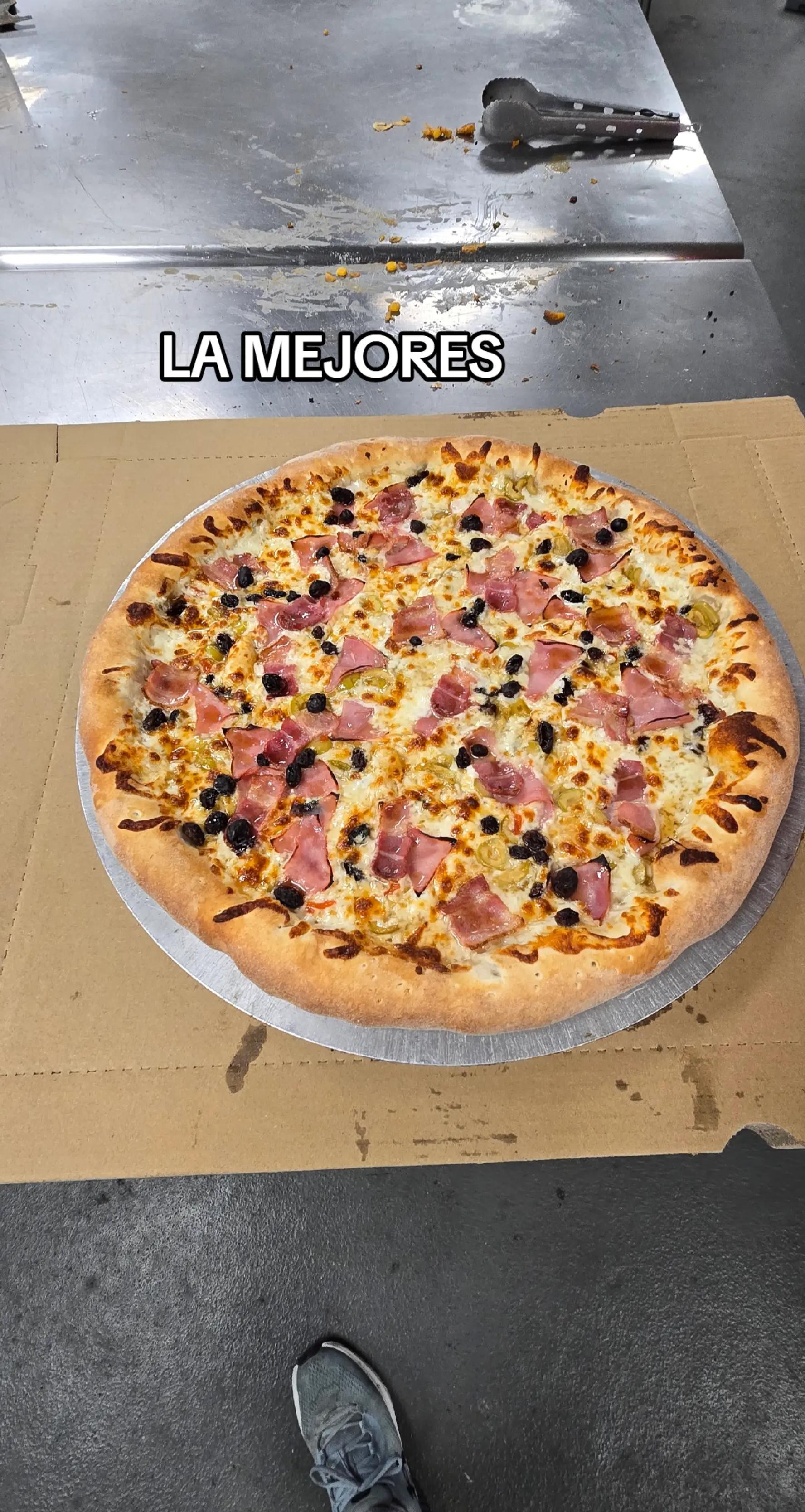 @Q'PIZZAS