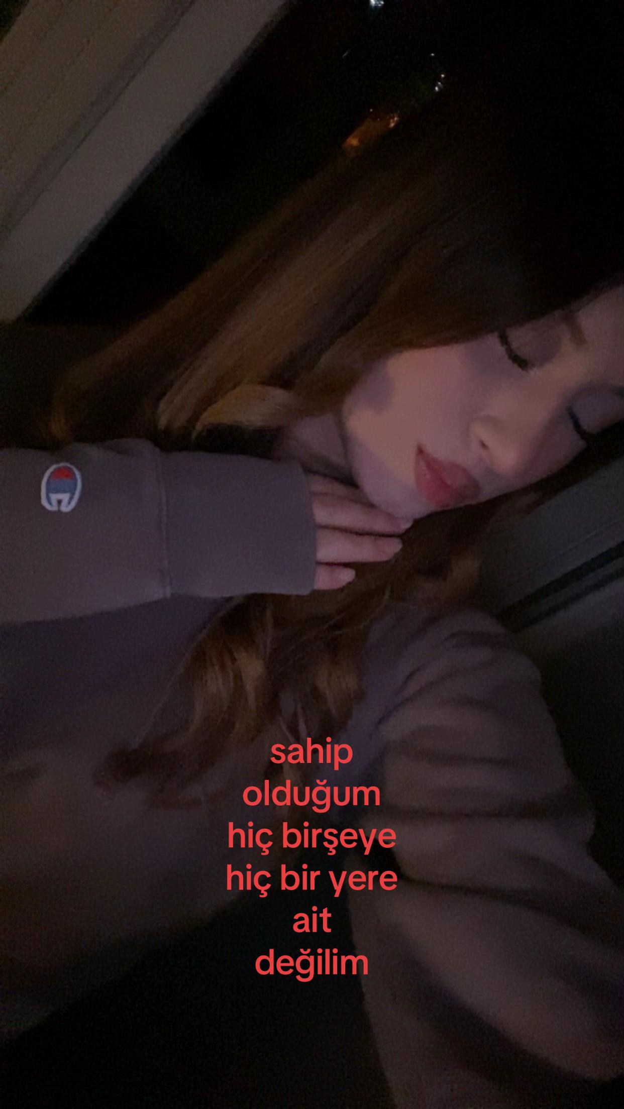@iremozderr