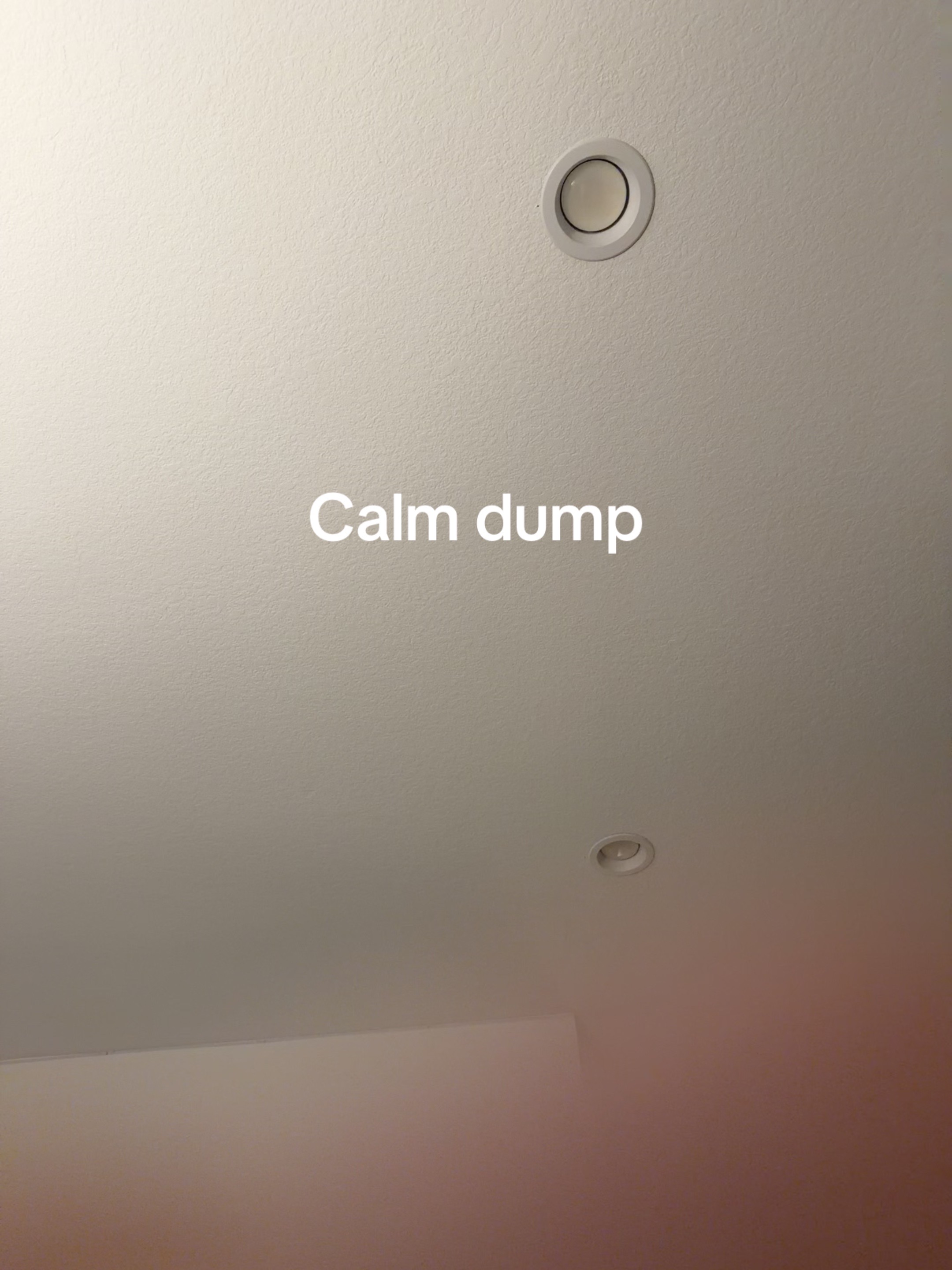 @😭