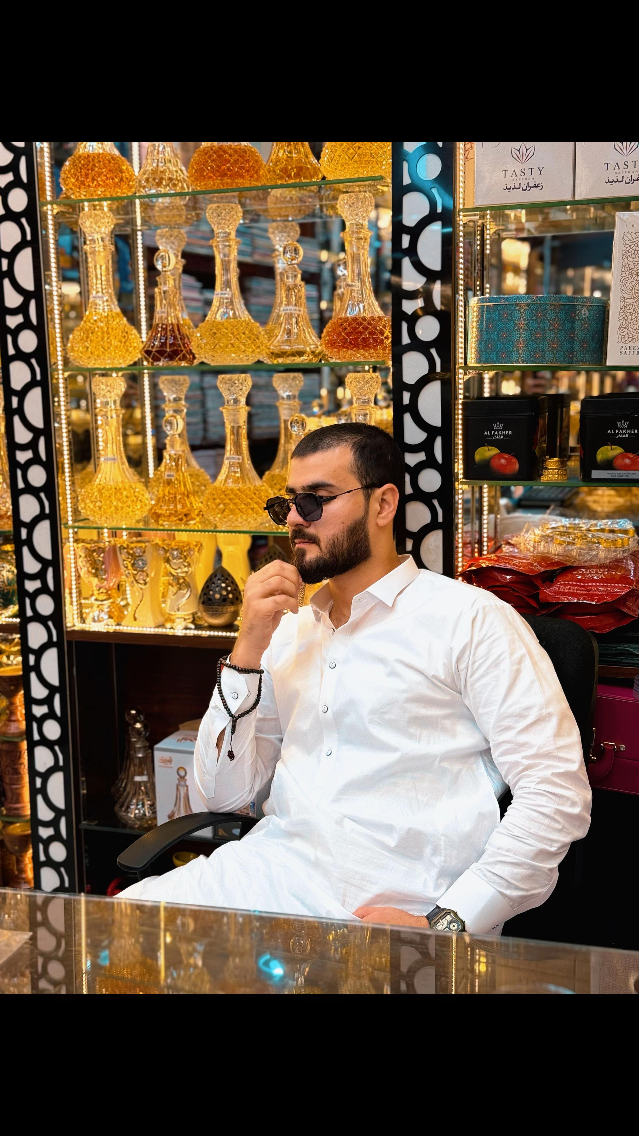 @RMZ 🇦🇪🏳️
