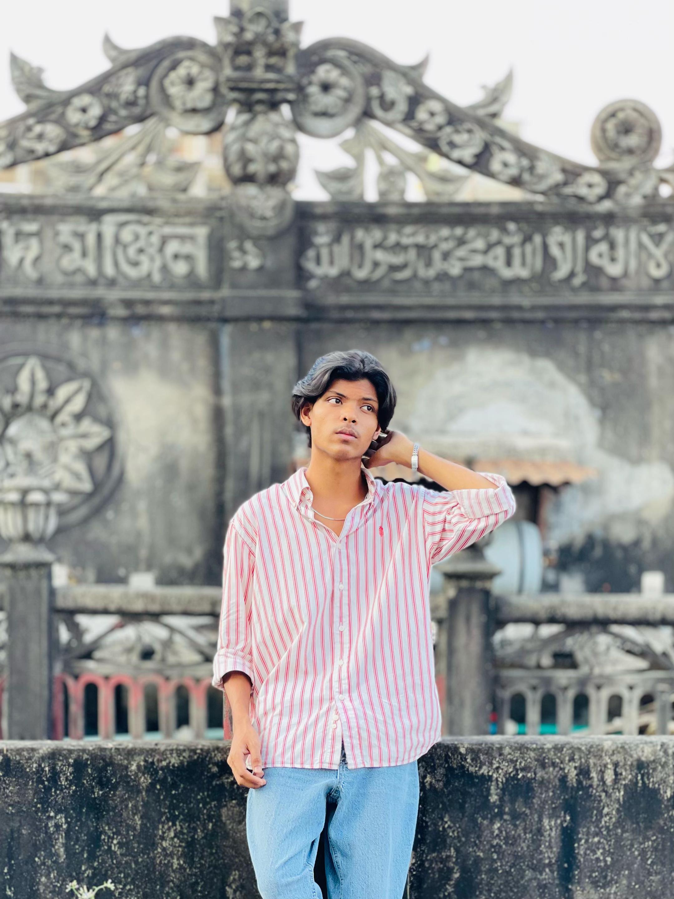 @𝐇𝐞𝐲 𝐒𝐨𝐡𝐚𝐧🤷&zwj;♂️