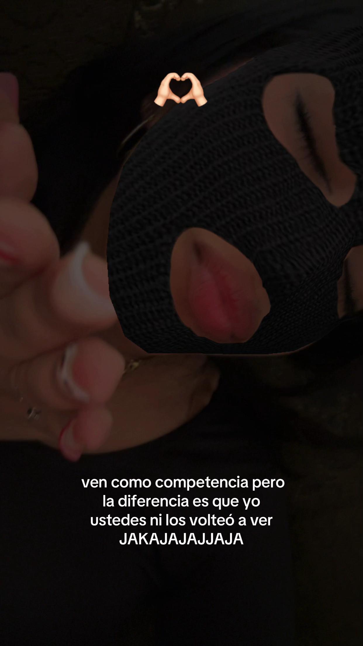 @Andreaa🦋