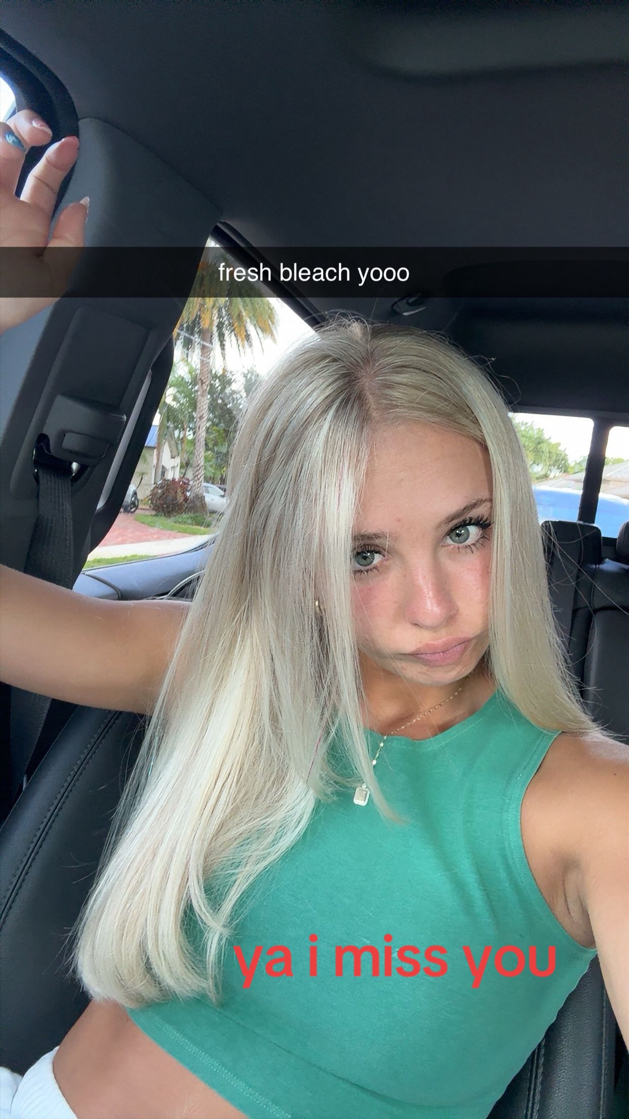 @LAUREN