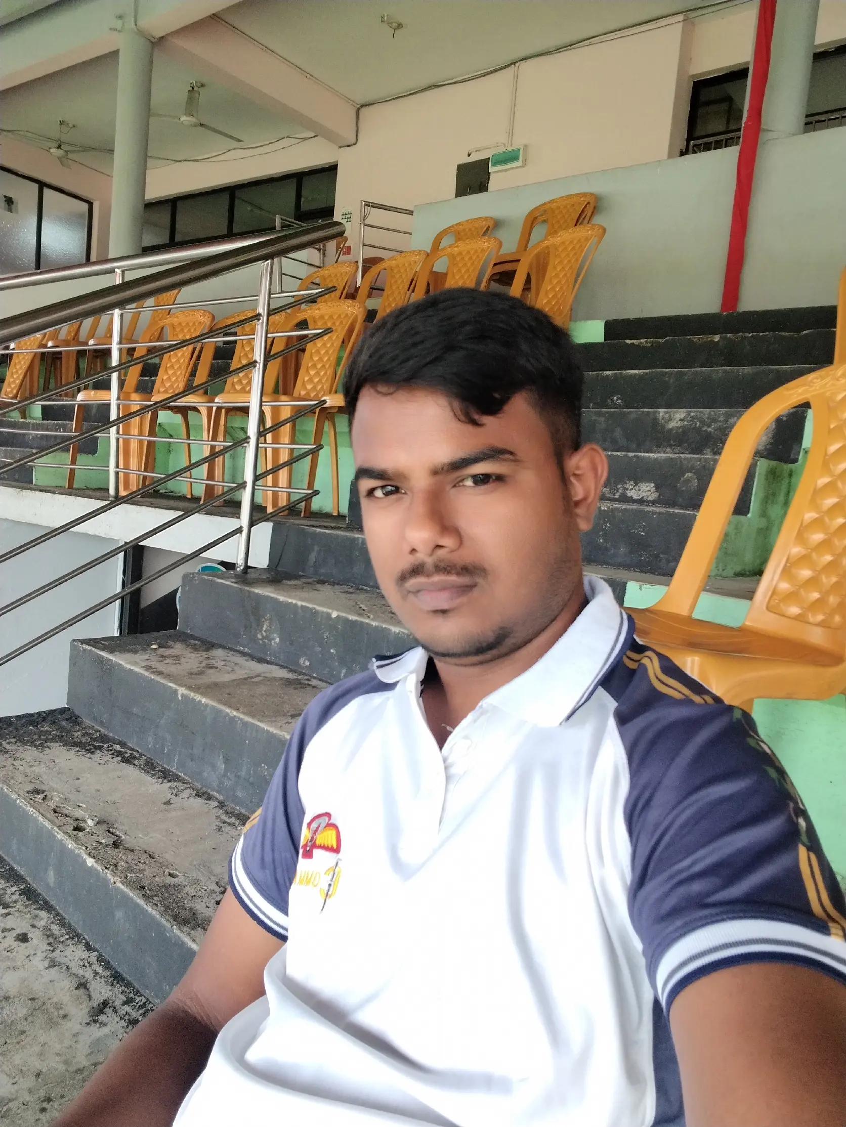 @বাবার আদরের গরিব ছেলে