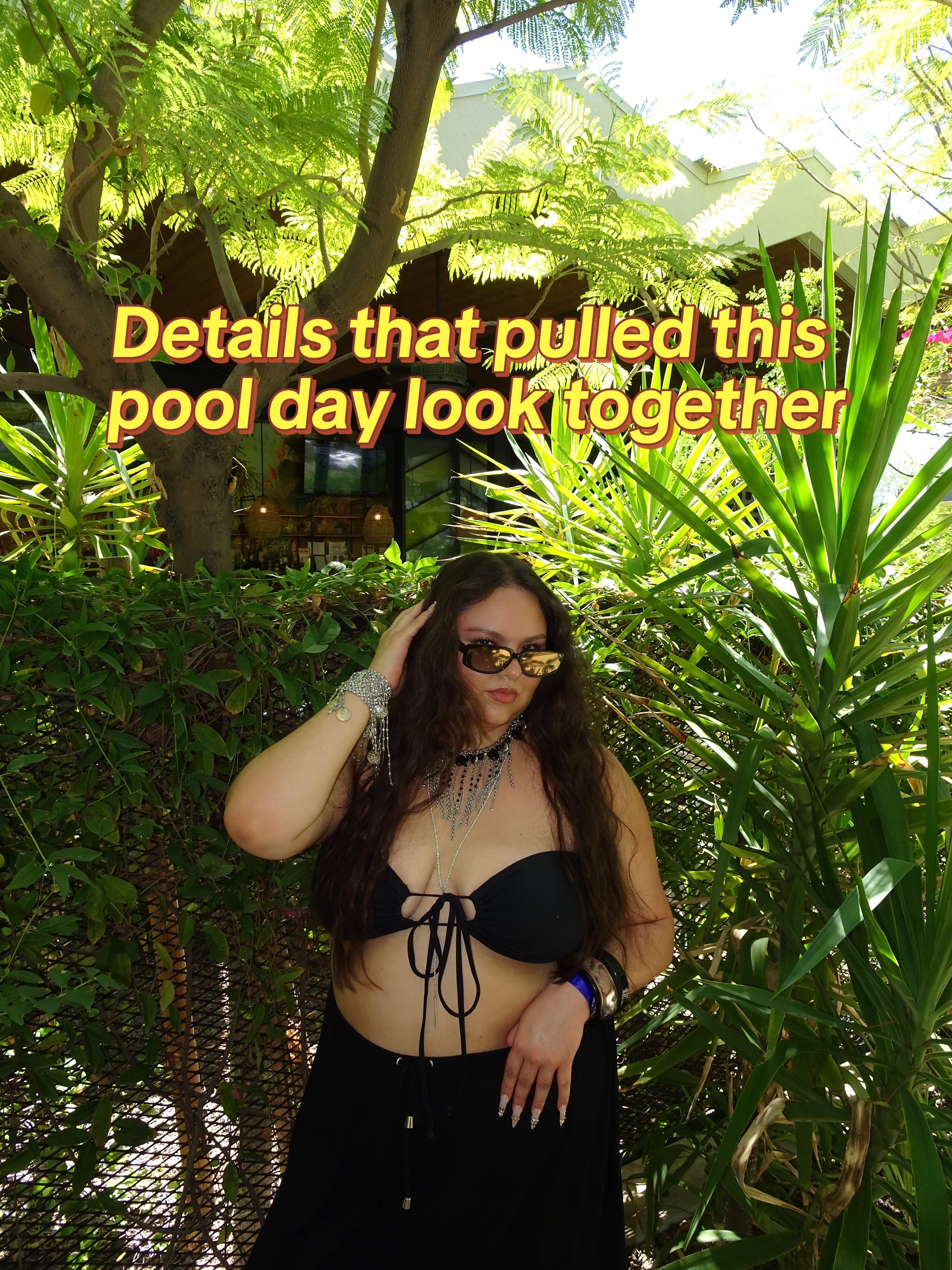 @Serina•The Every Size Stylist