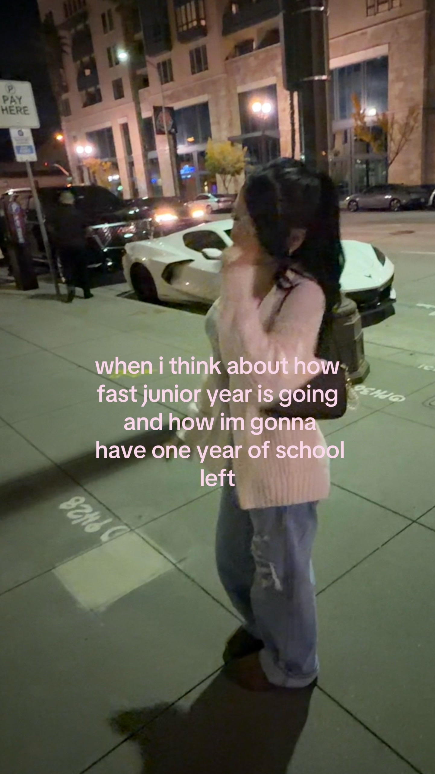@♕