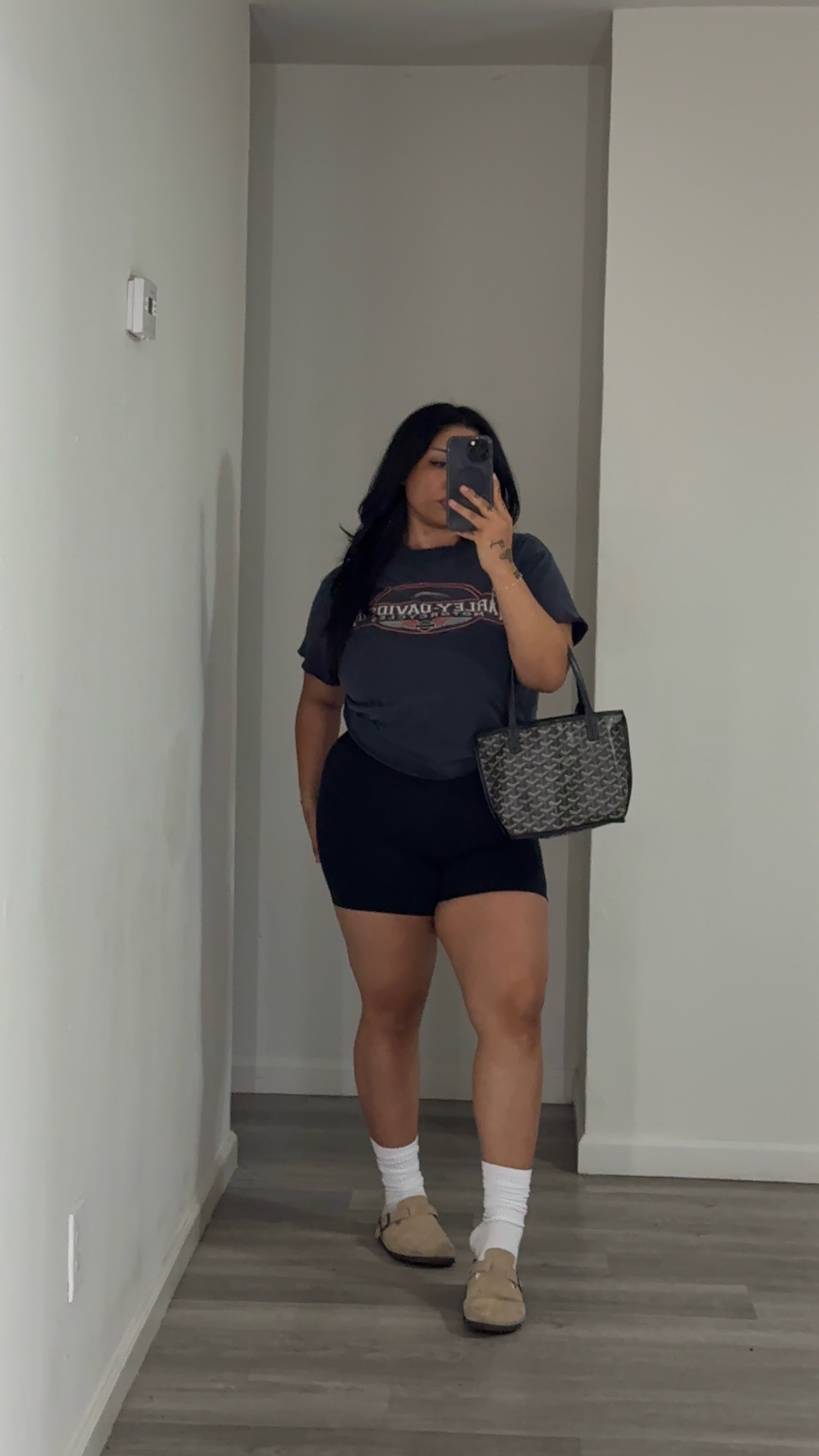 @Carolynxxv