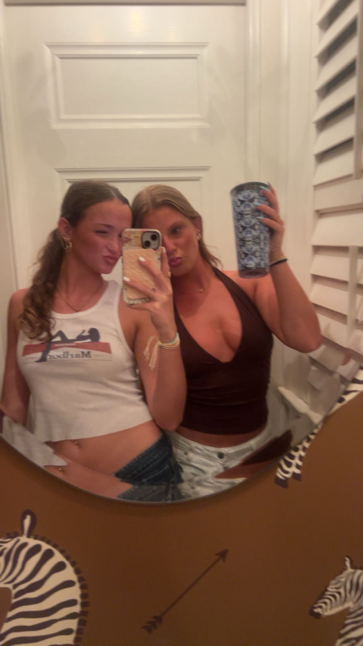 @viaslygirl85