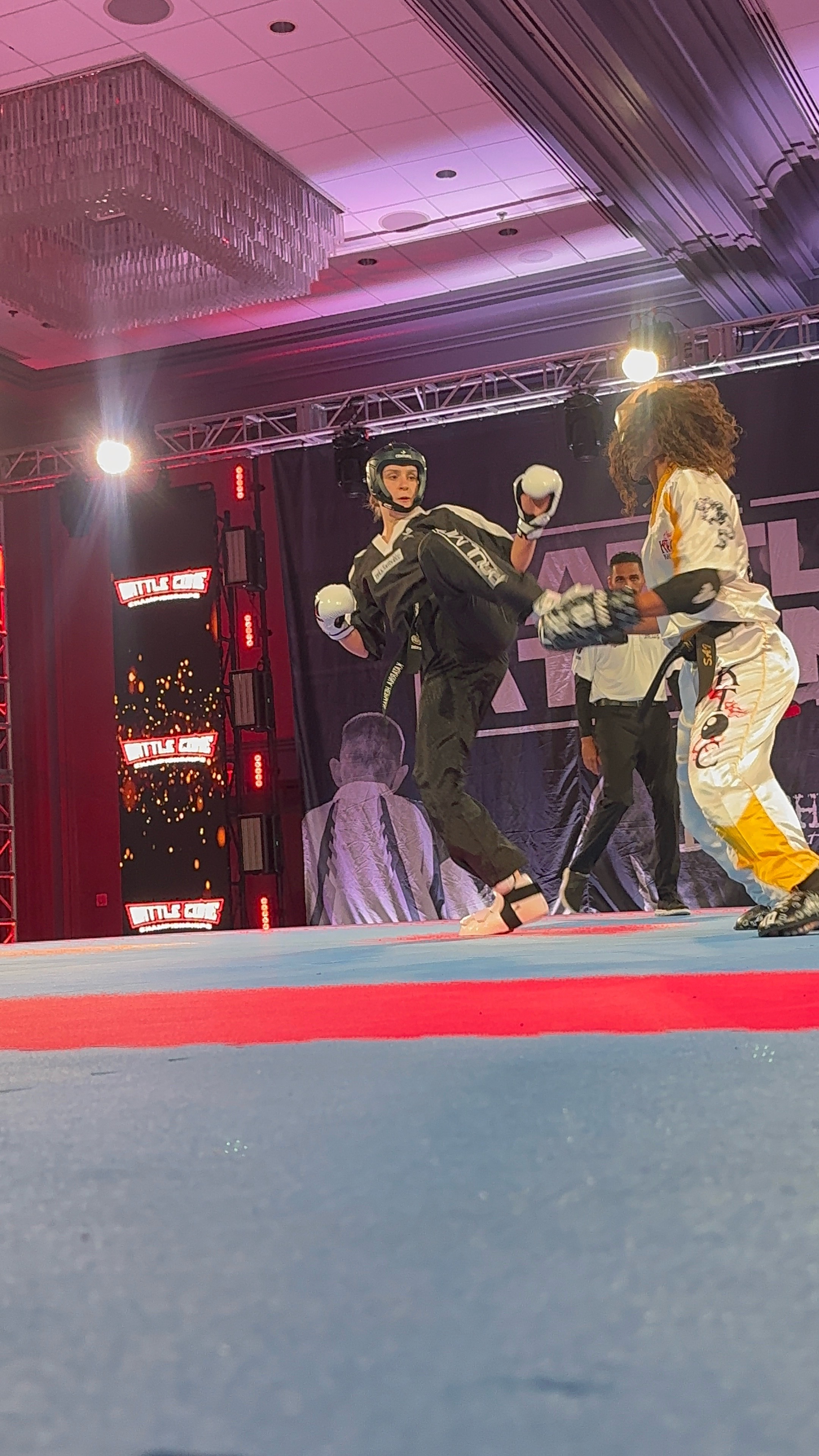 @Point Fighter Live