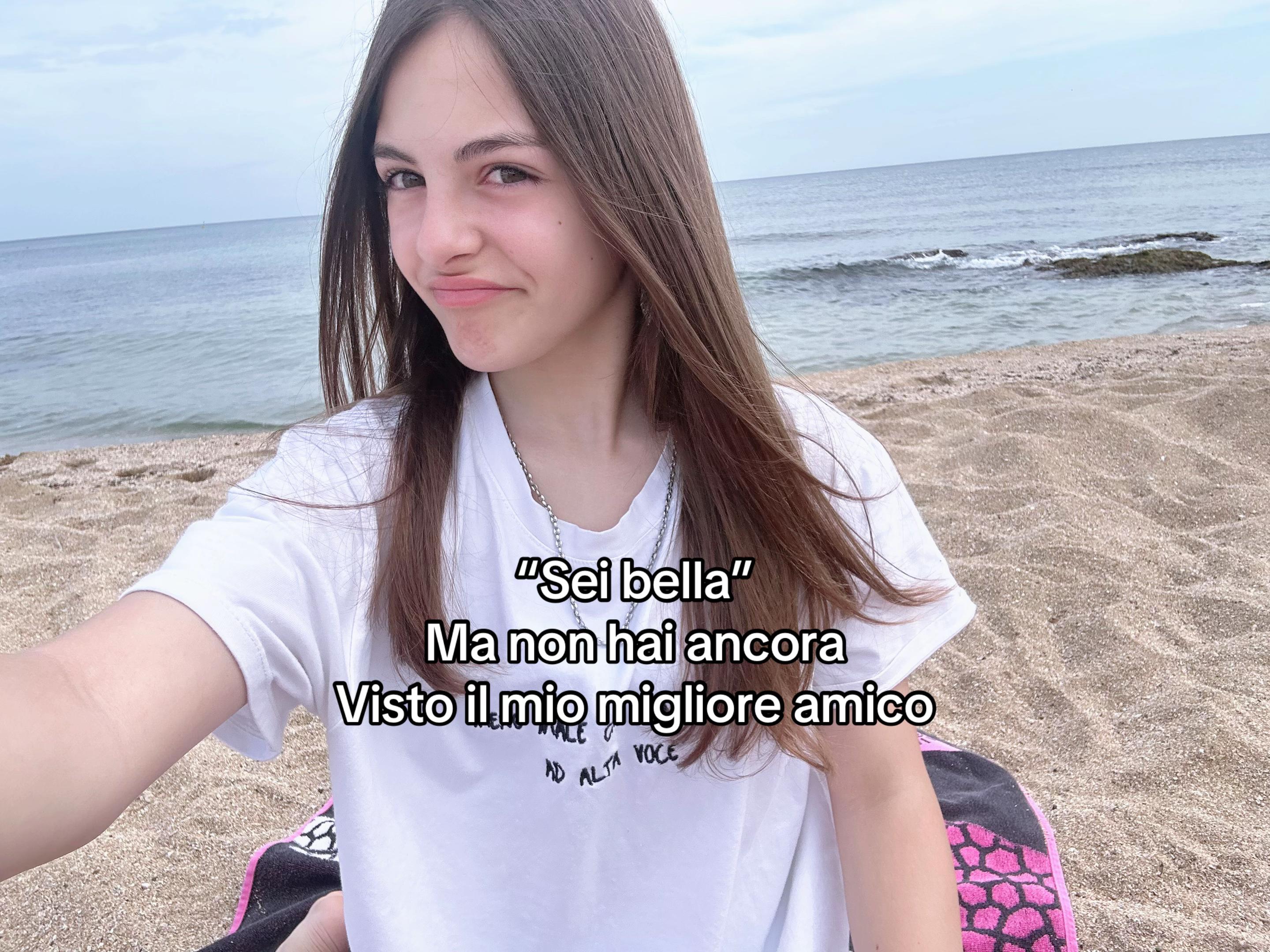 @🪼{marti}🪼seguo chi mi segue