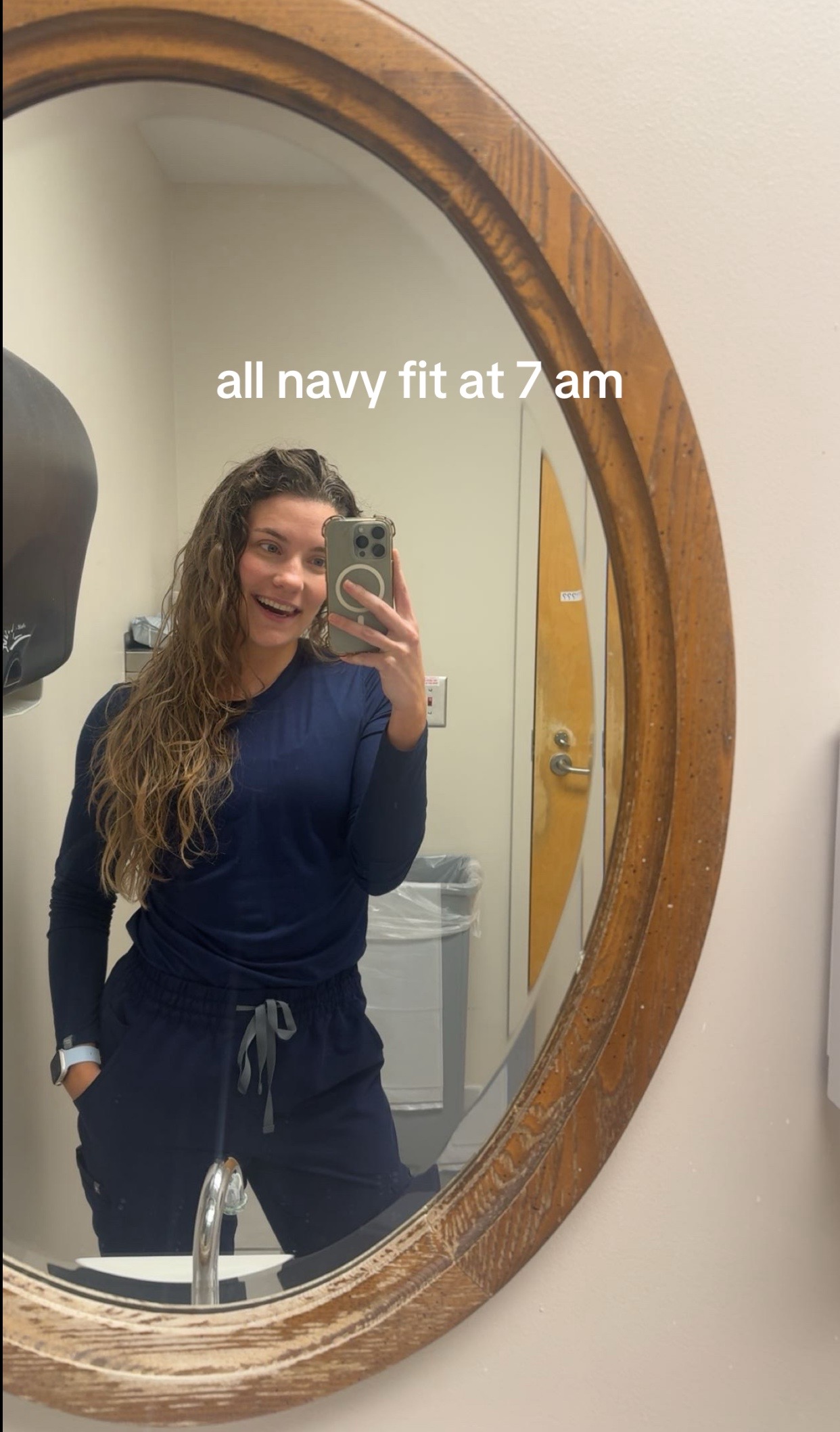 @chloebedora