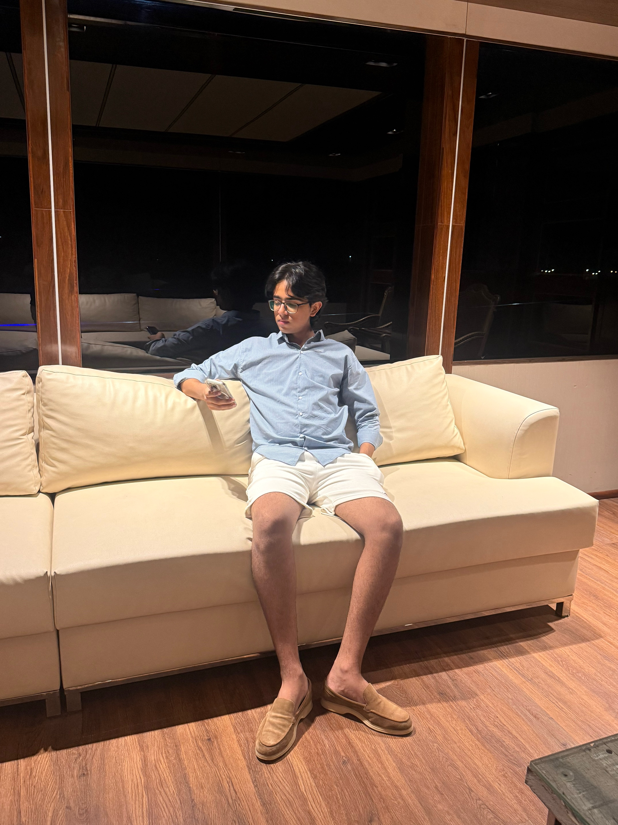 @HK