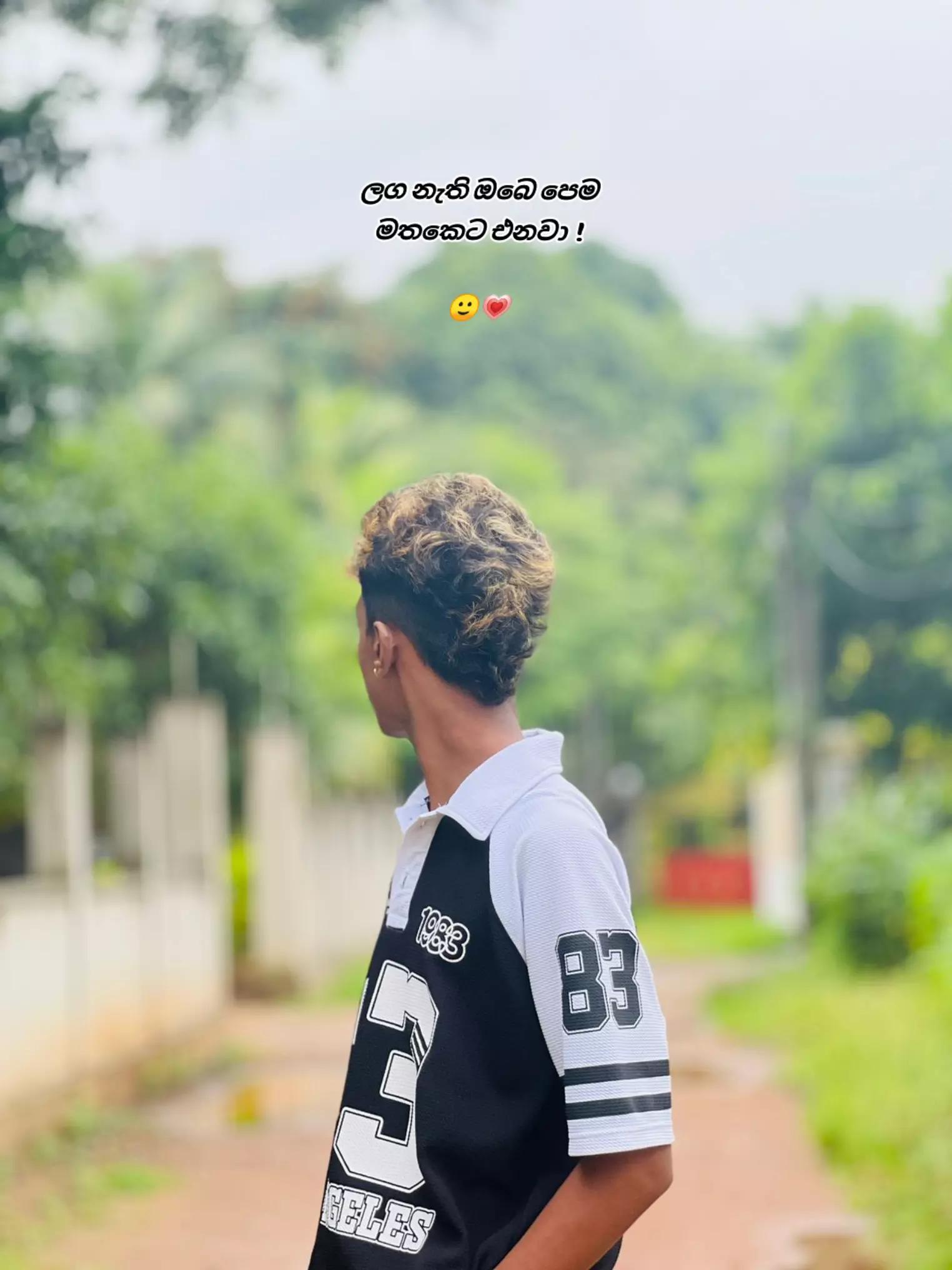 @𝐃 𝐞 𝐒 𝐡 𝐔  🤍✨