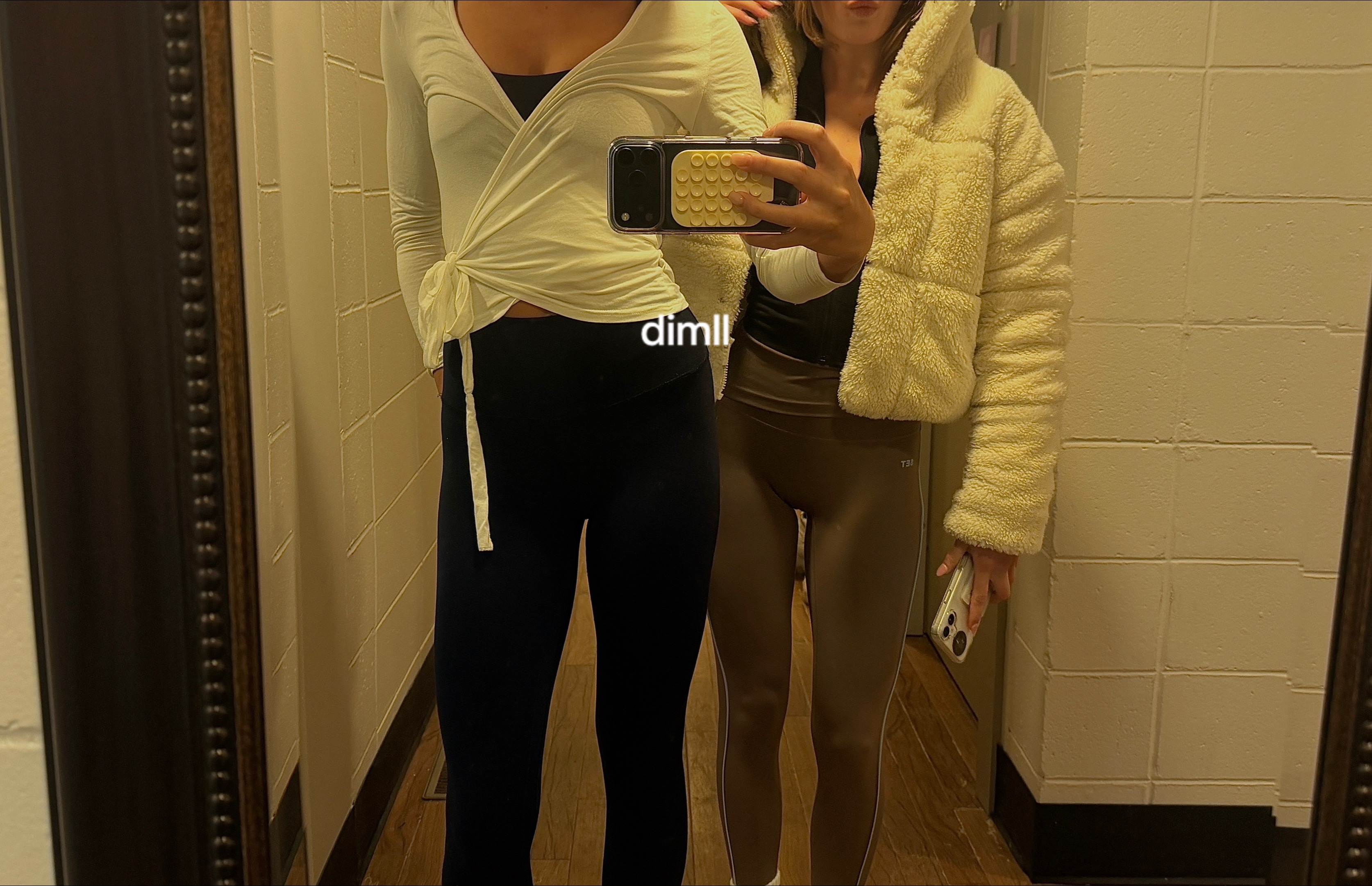 @Anika