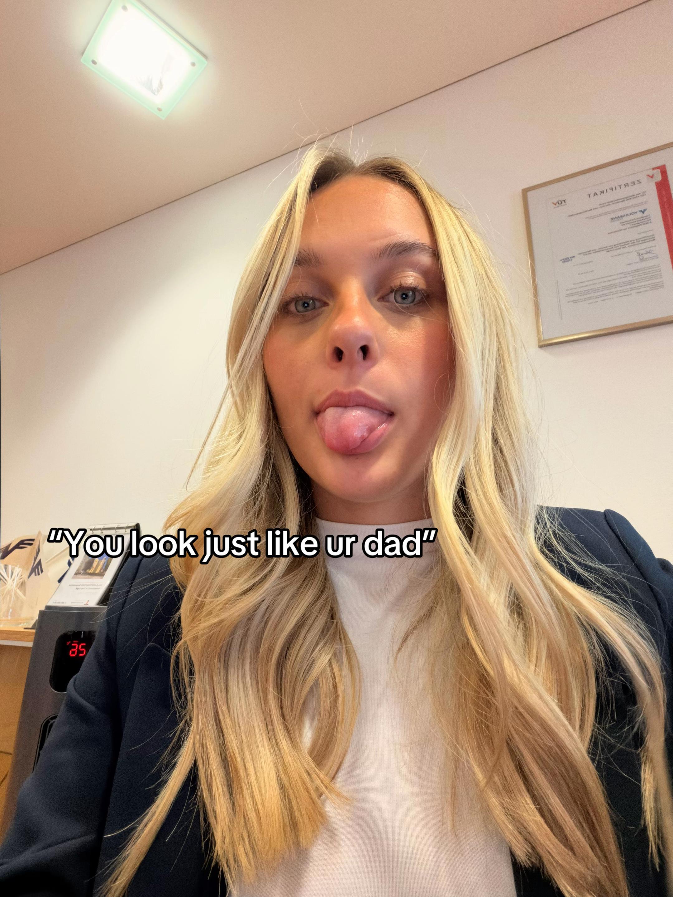 @Lia