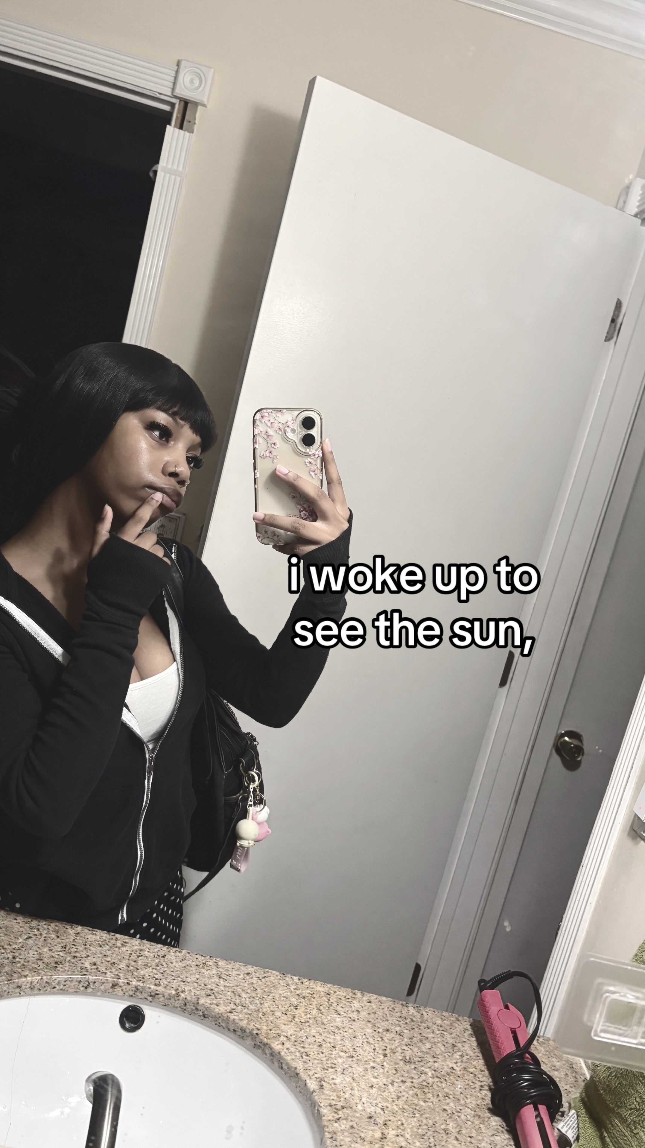 @𝓐𓏲ּ𝄢🧛🏻&zwj;♀️🧁